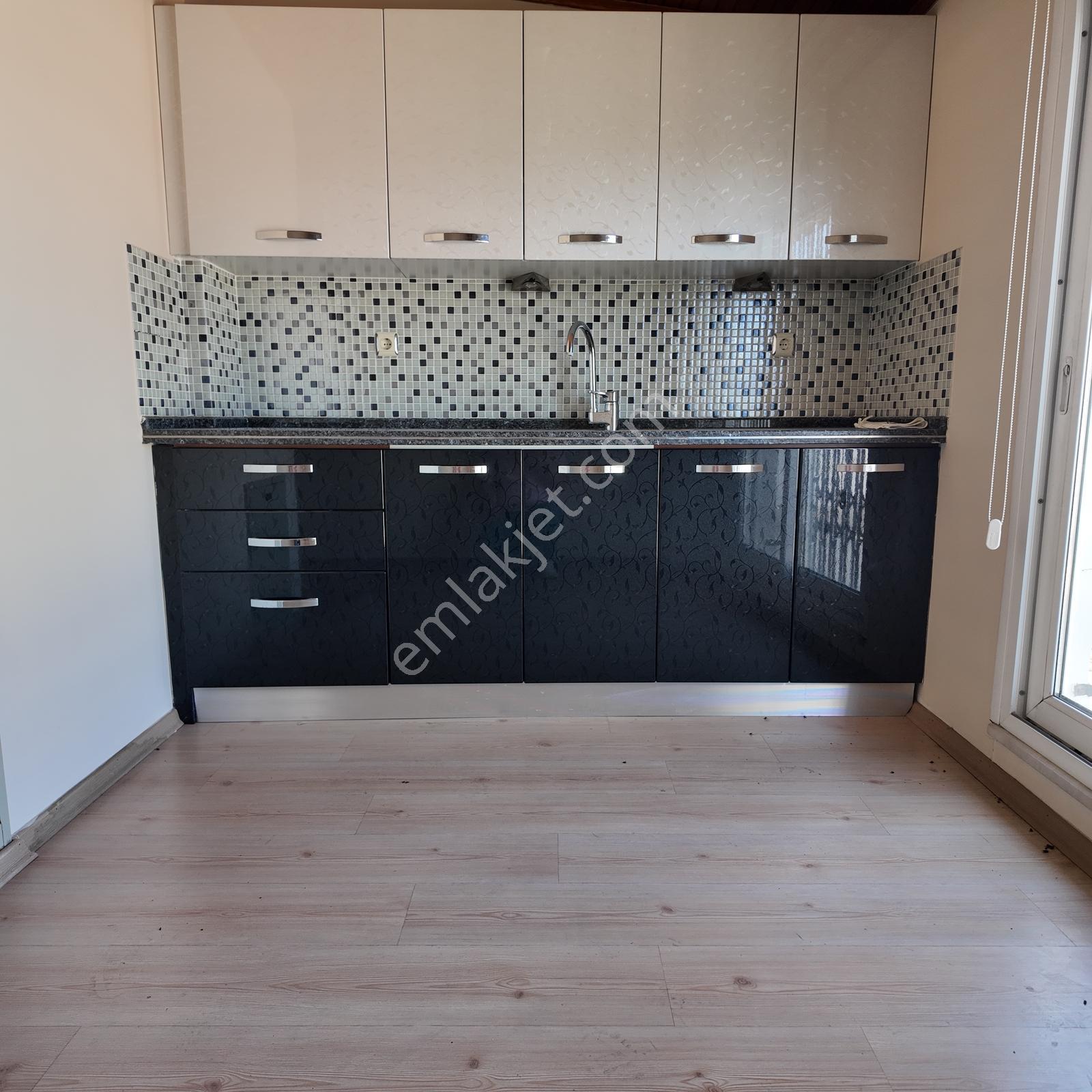 İnönü Cadde Üzeri Asansörlü 5+1 220 M2 Dubleks Daire - Görsel 8