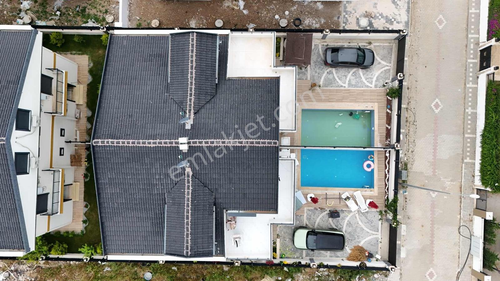 Antalya Serik Belek'te Satılık Lüks 5+1 Tripleks Villa - Görsel 19