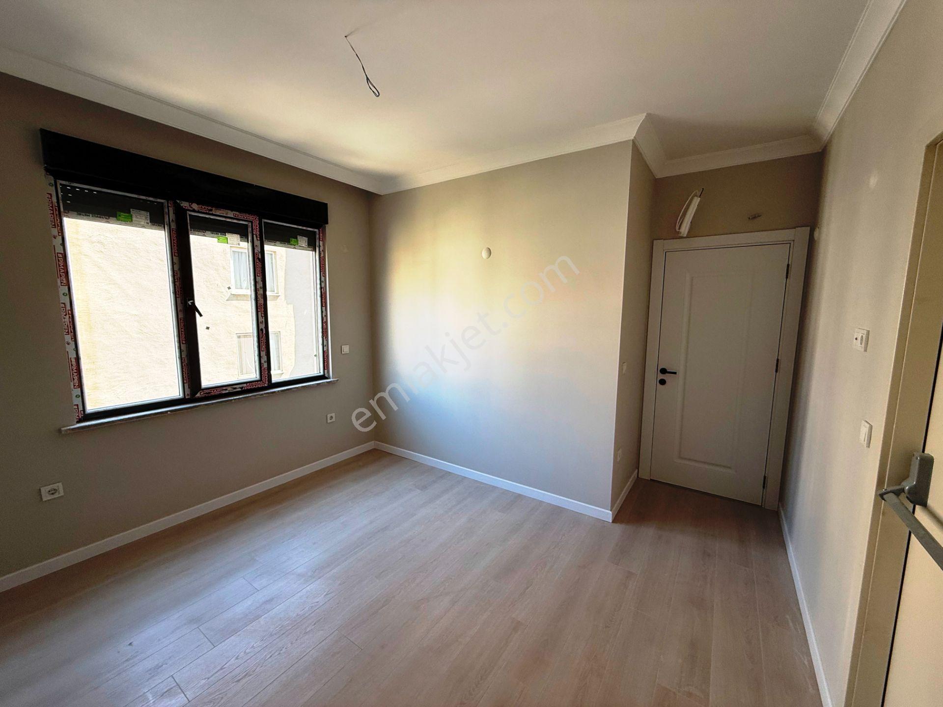 Şenesenevler'de Sıfır 3.kat 85m2 Balkonlu Panjurlu Kiralık 2+1 - Görsel 9
