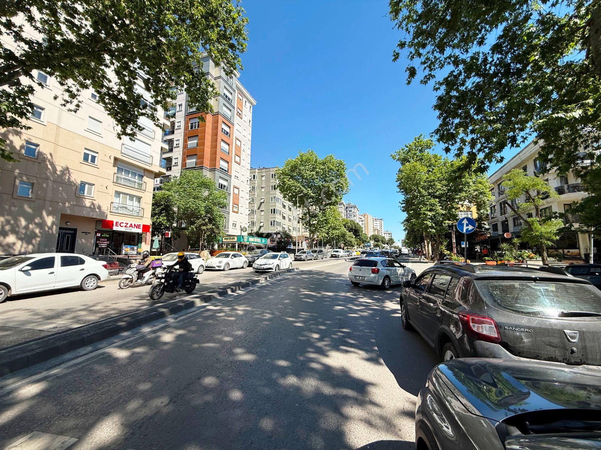Şenesenevler'de Sıfır 3.kat 85m2 Balkonlu Panjurlu Kiralık 2+1 - Görsel 25