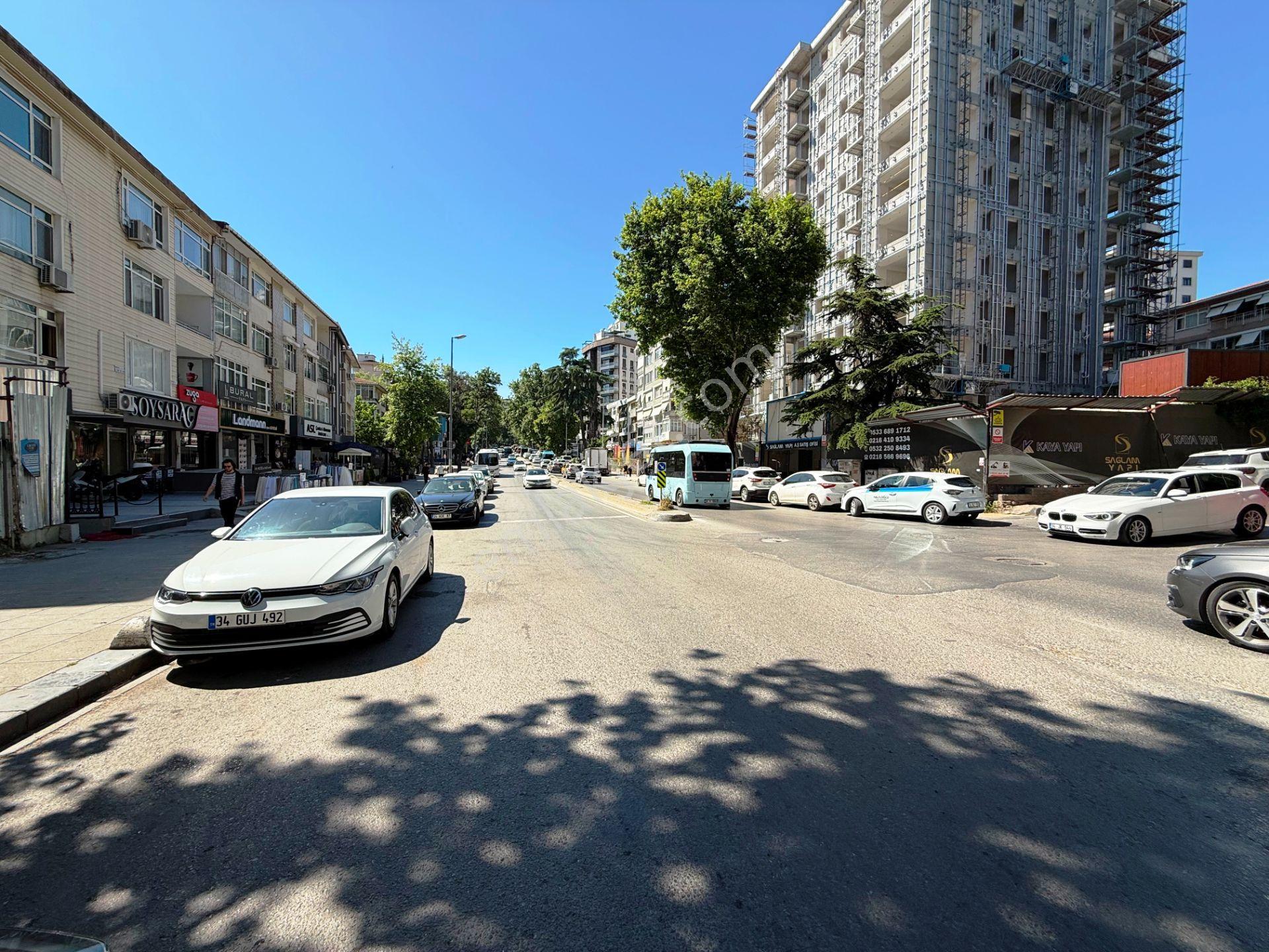 Şenesenevler'de Sıfır 3.kat 85m2 Balkonlu Panjurlu Kiralık 2+1 - Görsel 28