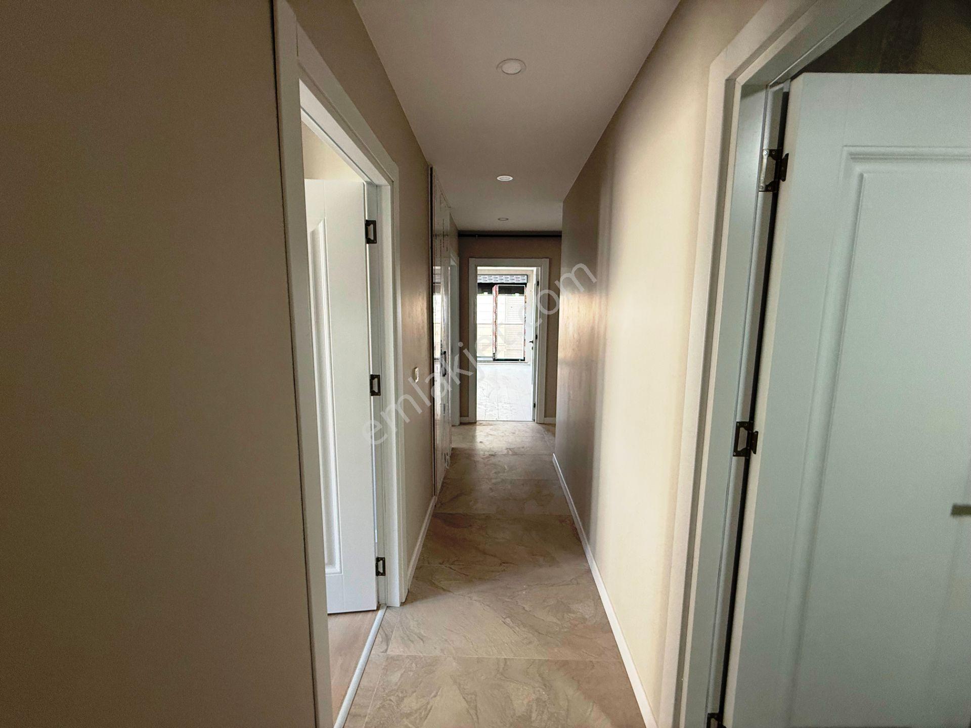 Şenesenevler'de Sıfır 3.kat 85m2 Balkonlu Panjurlu Kiralık 2+1 - Görsel 16