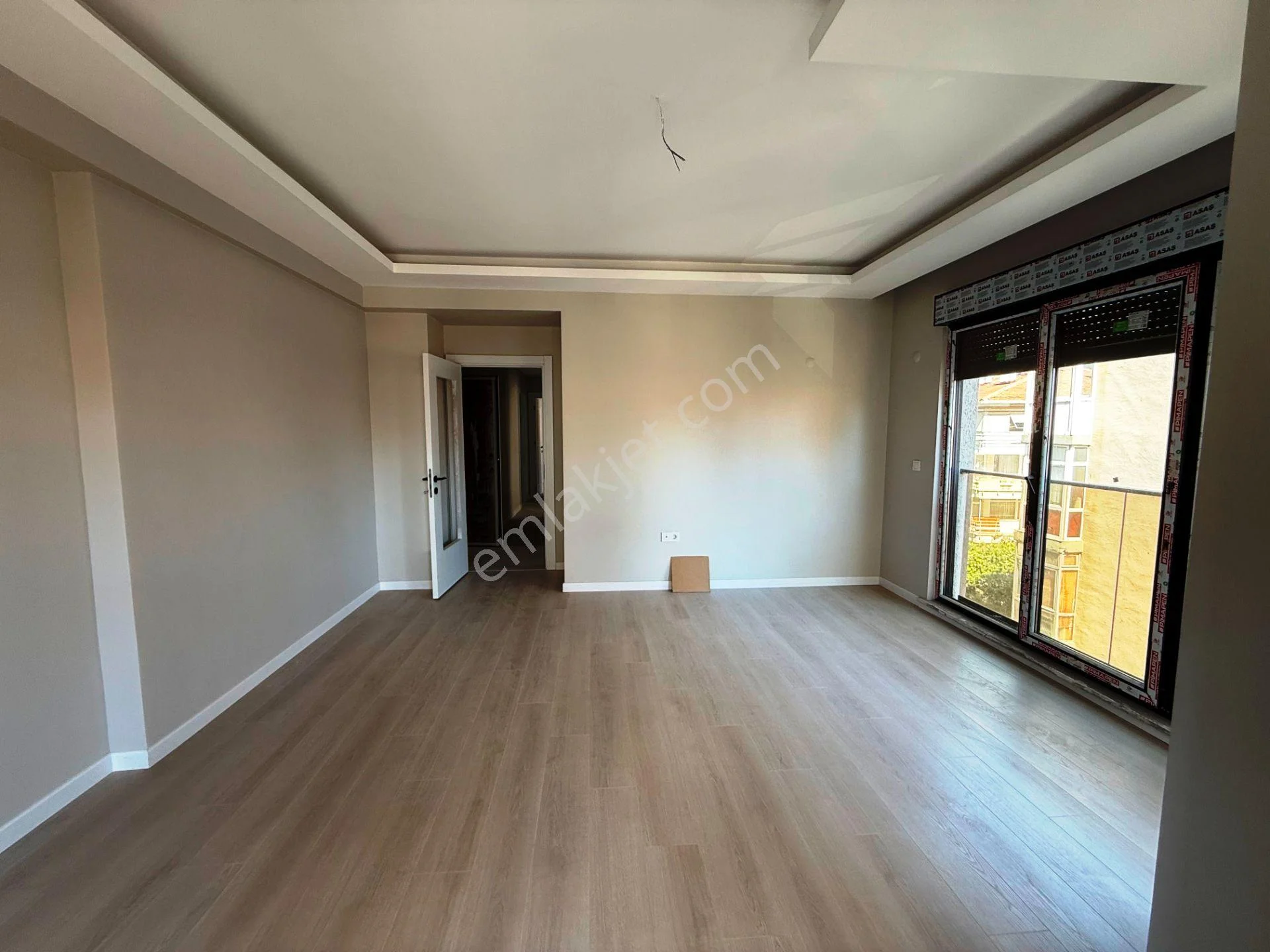 Şenesenevler'de Sıfır 3.kat 85m2 Balkonlu Panjurlu Kiralık 2+1 - Görsel 4