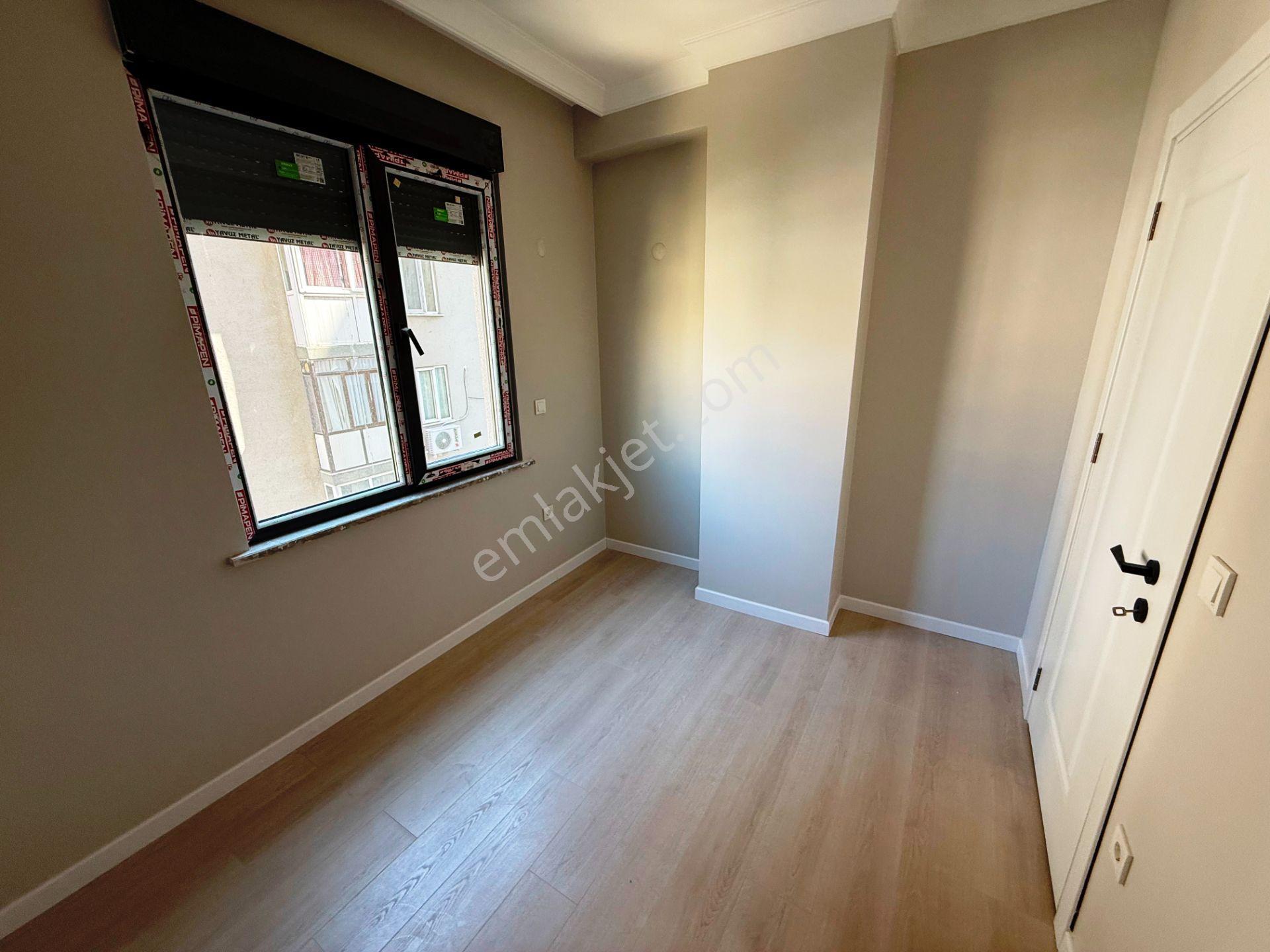 Şenesenevler'de Sıfır 3.kat 85m2 Balkonlu Panjurlu Kiralık 2+1 - Görsel 12