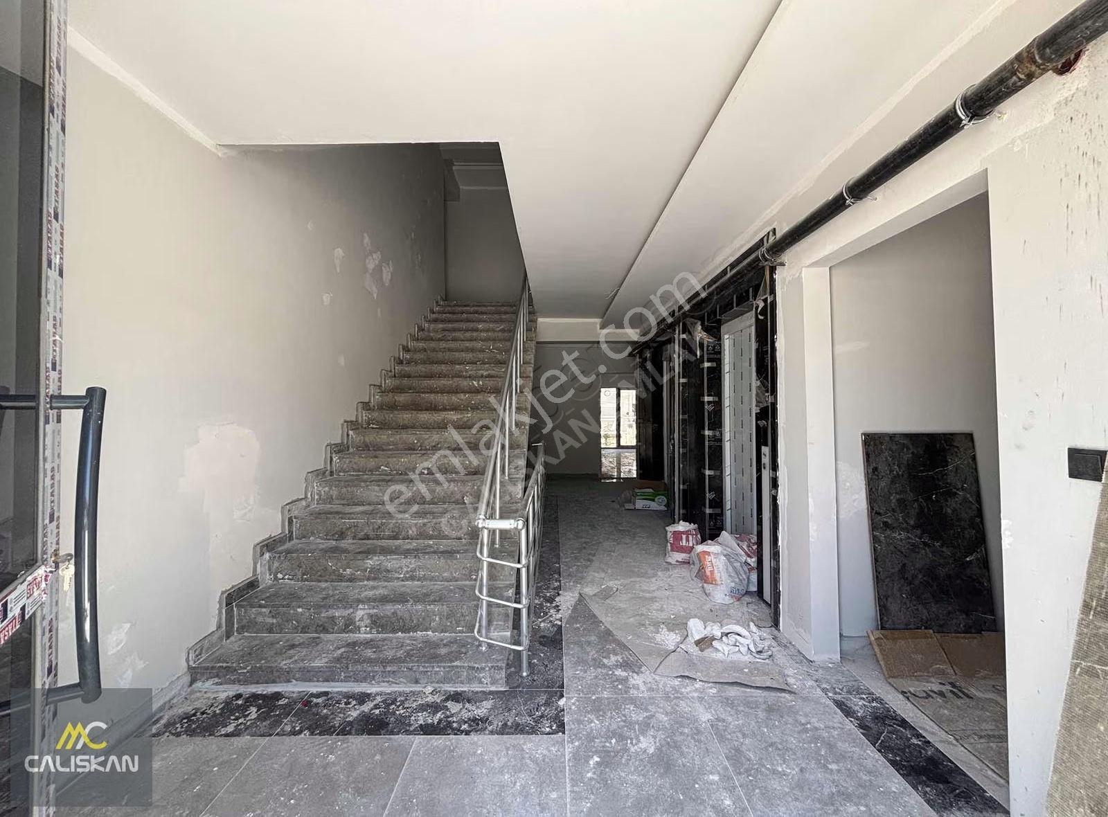 Devlet Hastanesi, Emnıyet Müdürlüğü Yakını Satılık 1+1 Konut - Görsel 4