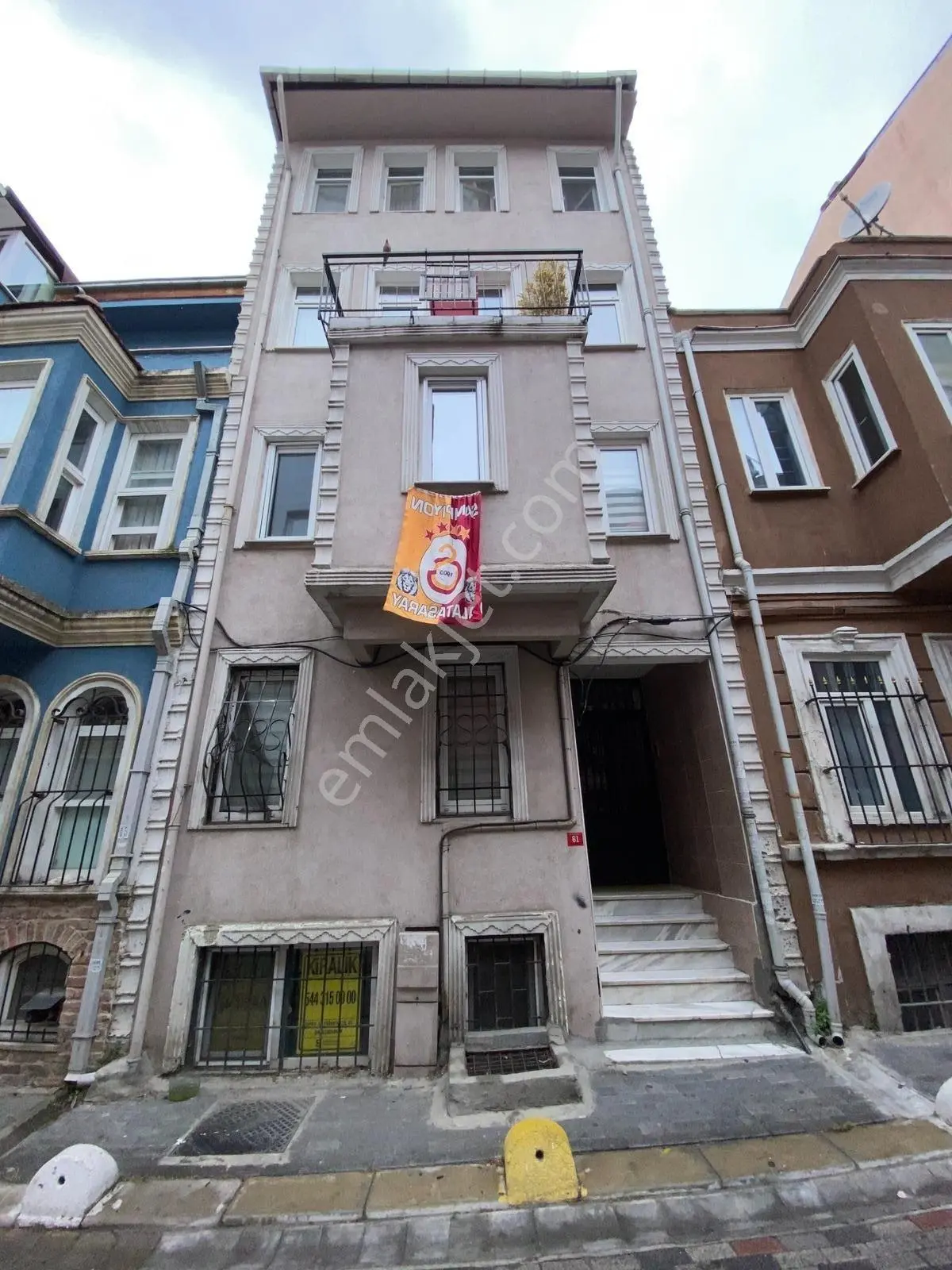 Şişli Harbiyede Kiralık Doga Manzalı 2+1 Daire