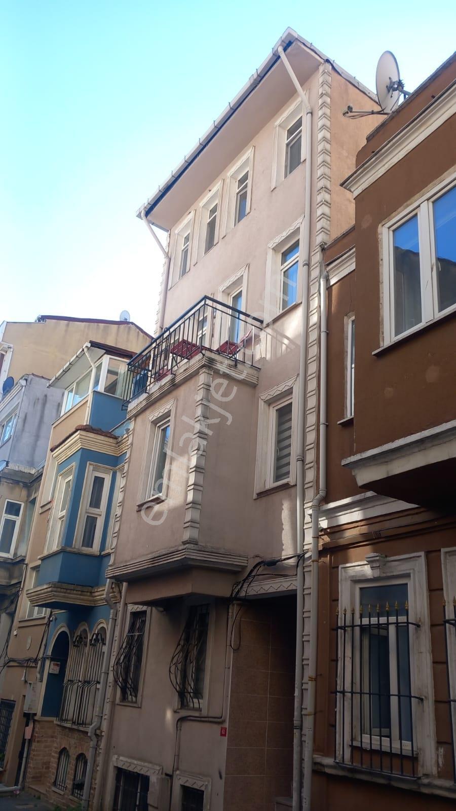 Şişli Harbiyede Kiralık Doga Manzalı 2+1 Daire - Görsel 8