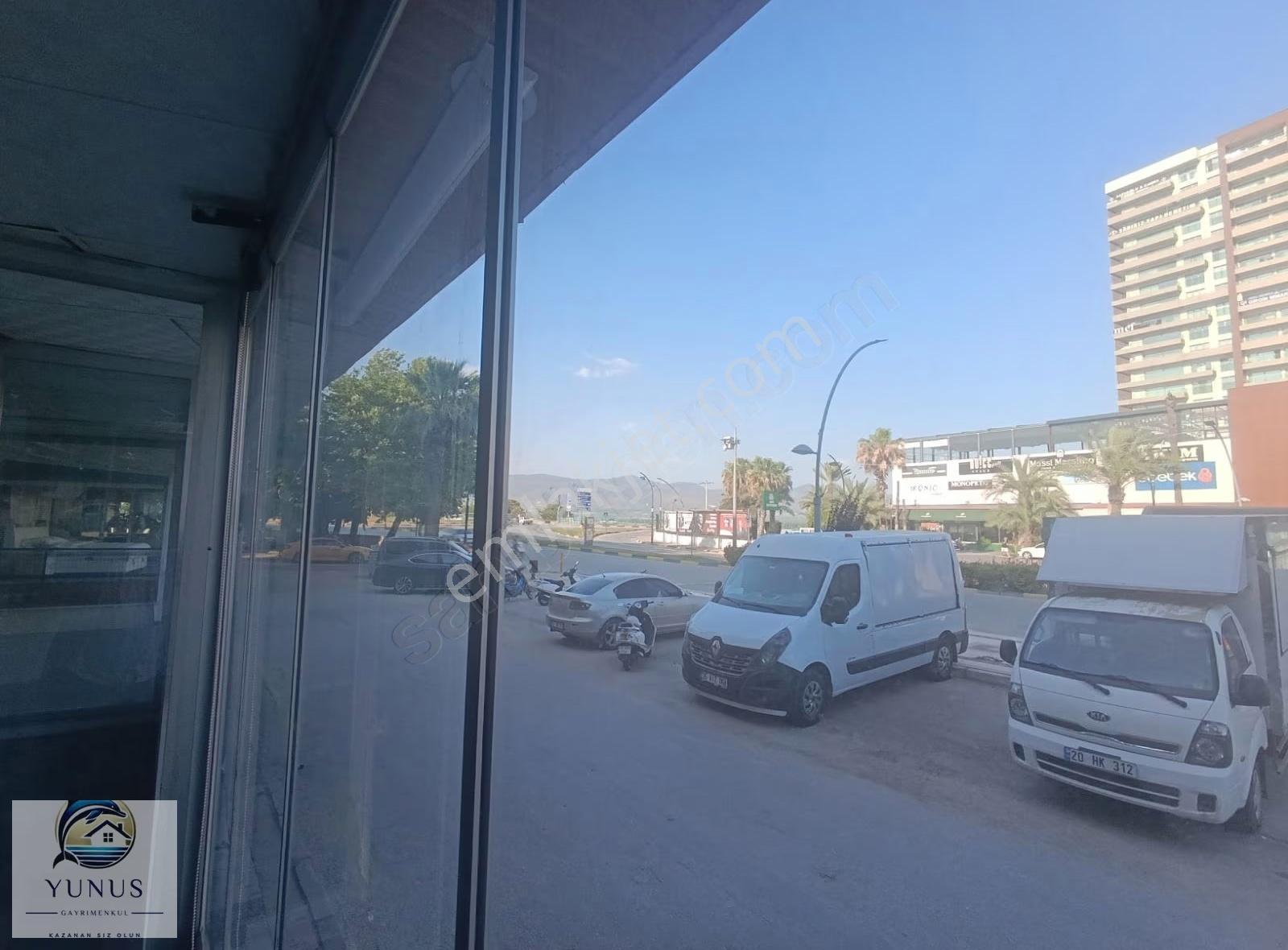 Yunus Tan Cadde Üstü Kiralık Dükkan - Görsel 11