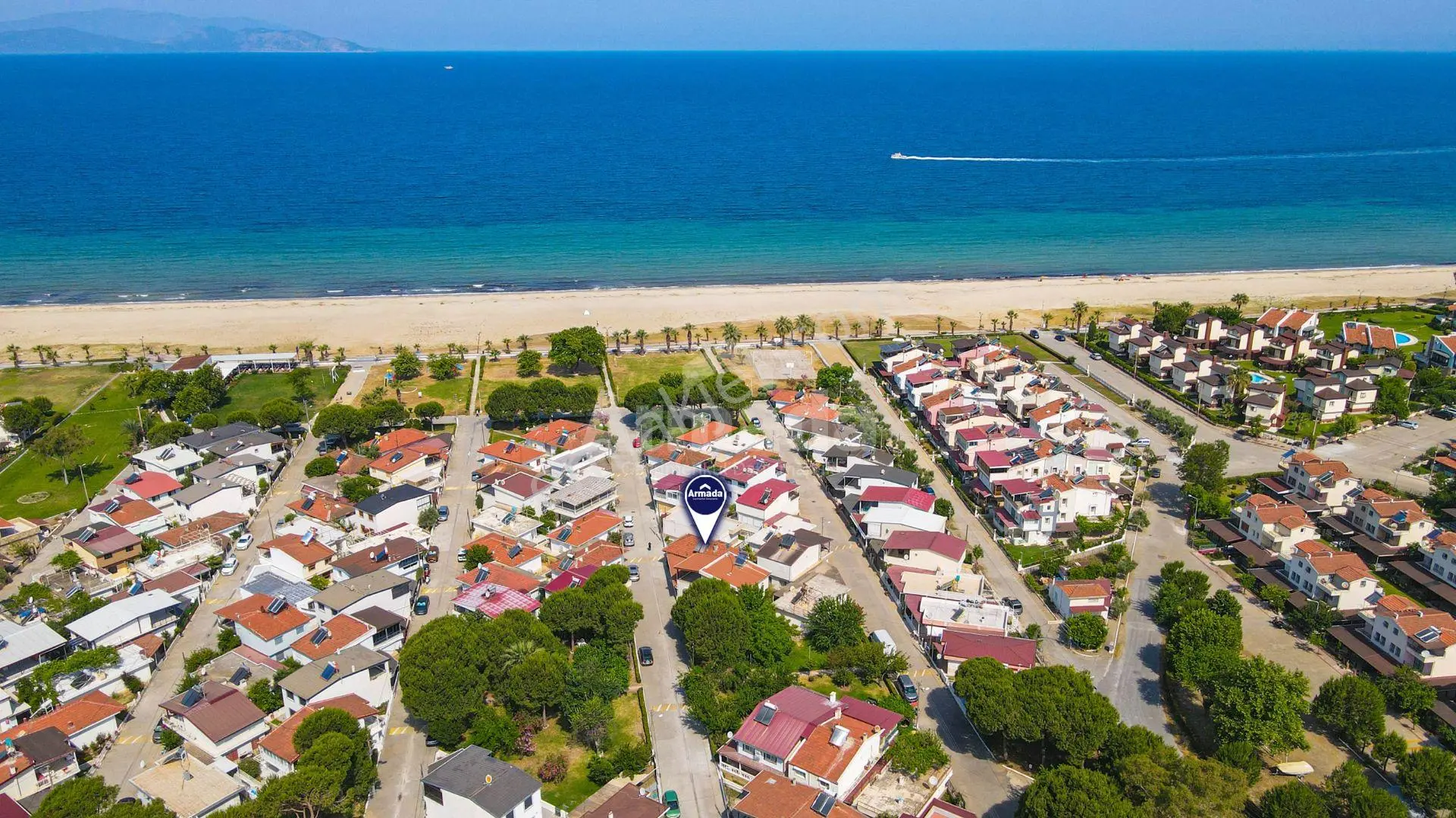 Kuşadası Davutlar Söke Sahil Sitesinde Denize 50m Satılık Yazlık - Görsel 4