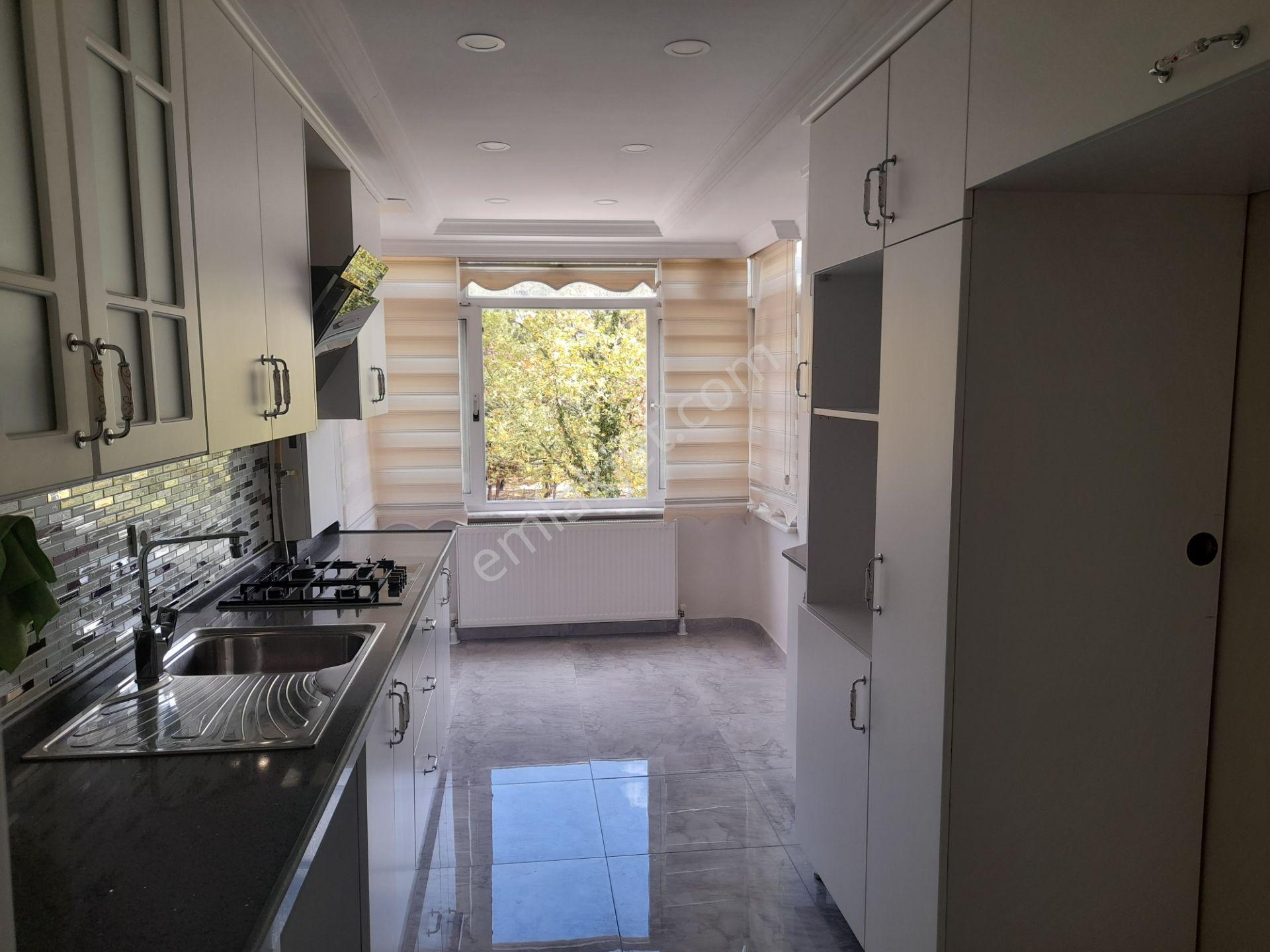 İhlas Marmara Evlerinde Satılık 130 M2 3+1 Daire - Görsel 6