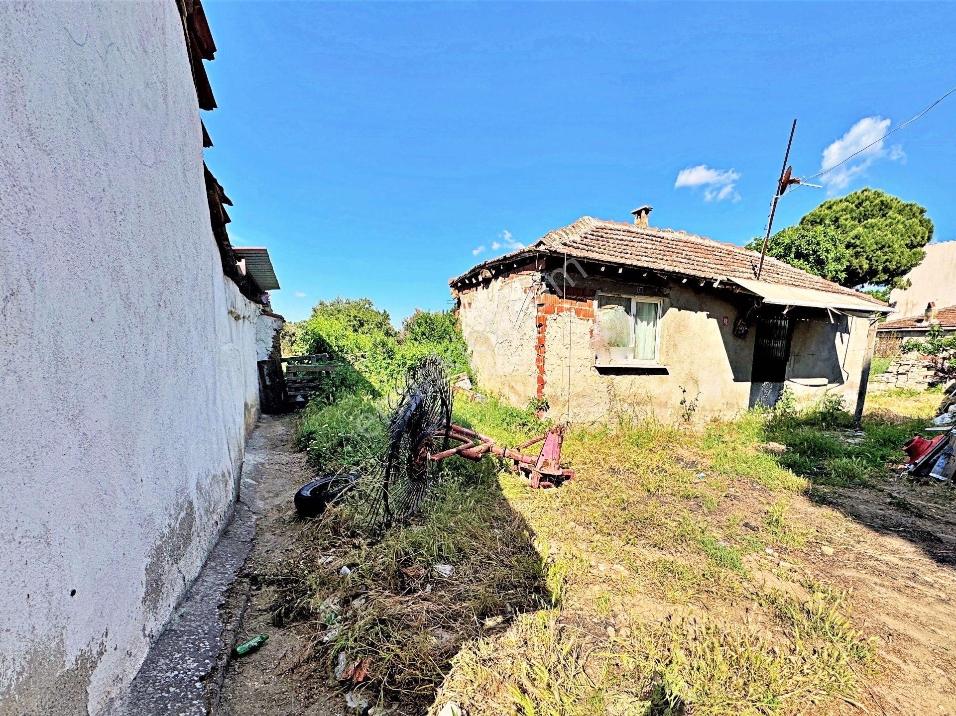 Edremit'te Tek Yetkili Gültaş Emlak'tan Satılık 150 M² 2 Kat İmarlı Arsa - Görsel 10