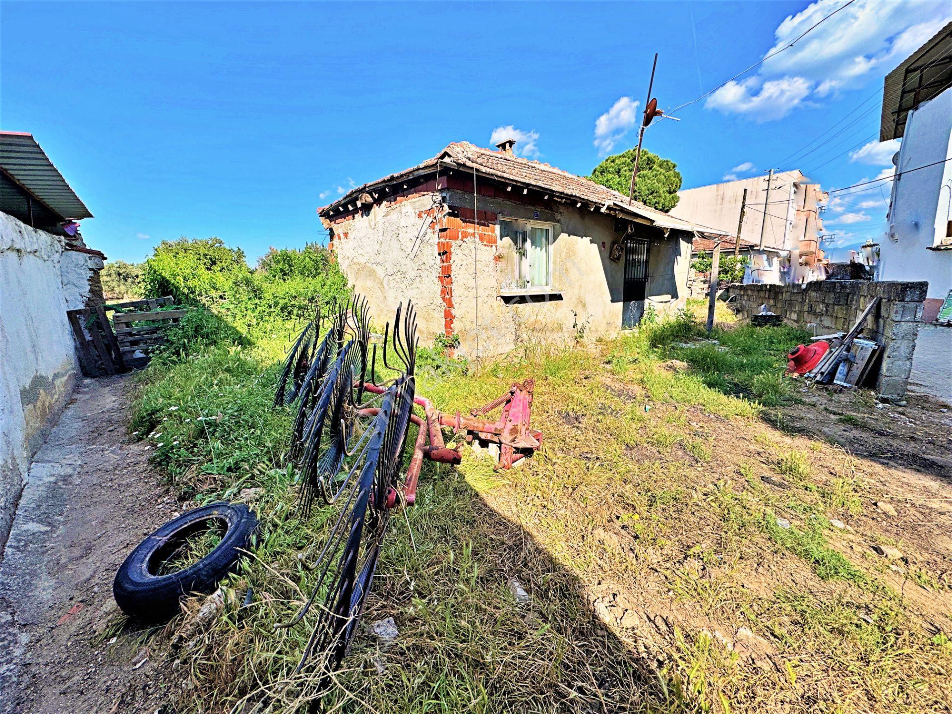 Edremit'te Tek Yetkili Gültaş Emlak'tan Satılık 150 M² 2 Kat İmarlı Arsa - Görsel 16