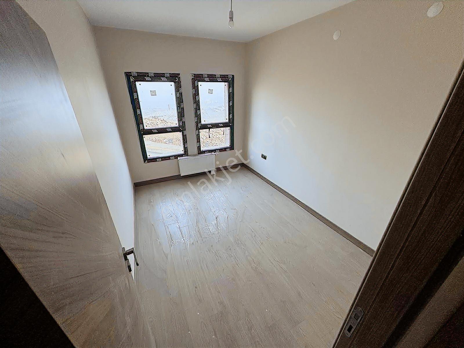 Özhan'dan Bahçebaşı Tokide 3+1 Kiralık Daire - Görsel 12
