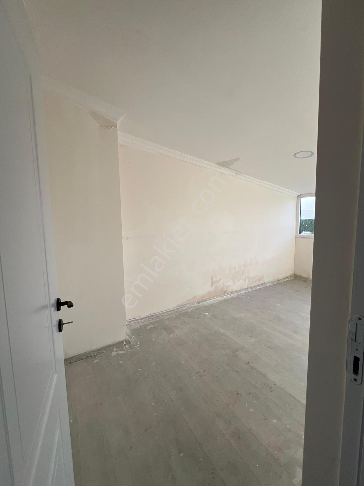 Bergama Gaziosmanpaşa Mahallesin'de Kiralık Dubleks Daire - Görsel 19