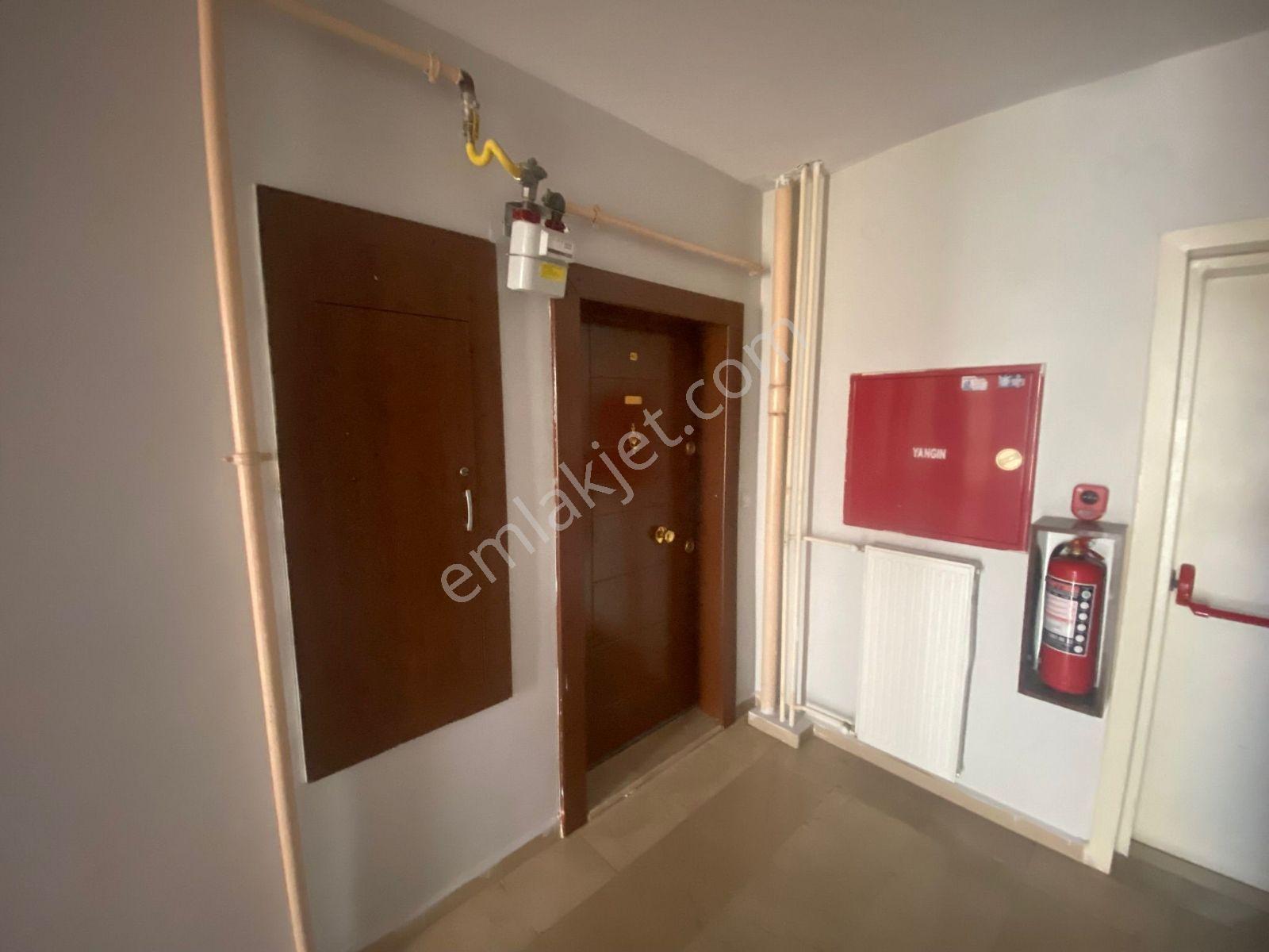 Turkuazda Eşyalı Boş Kullanıma Hazır 2+1 Satılık - Görsel 16