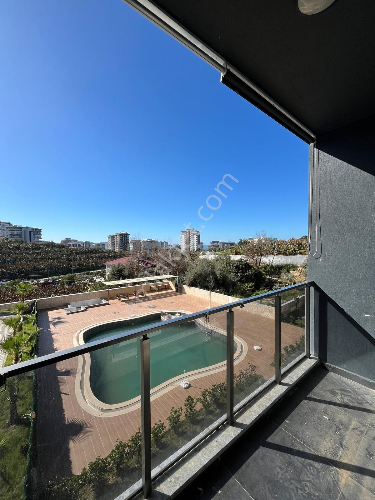 Alanya Mahmutlar 2+1 100m2 Full Lüks Aktivite Kupon Daireee - Görsel 3