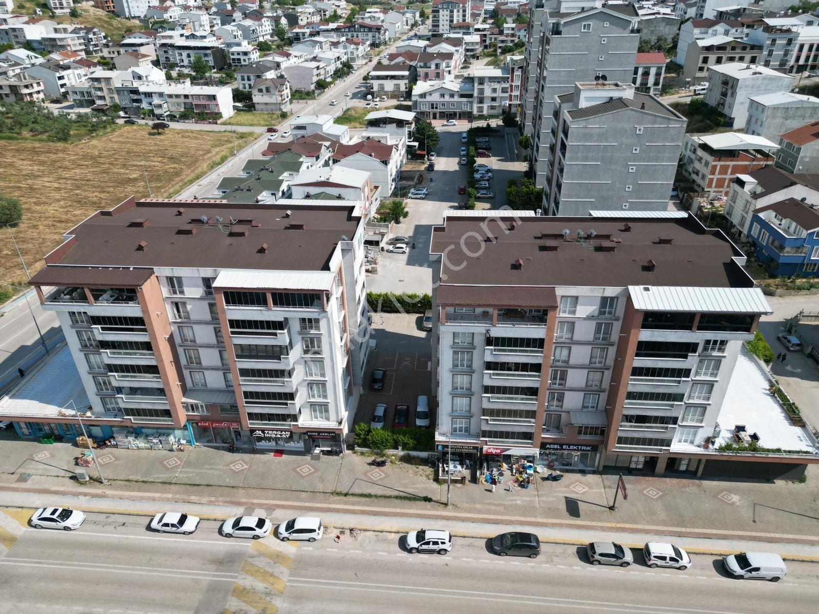 Güneştepe Kamelya Caddesi Üzerinde 3+1 Arakat - Görsel 8