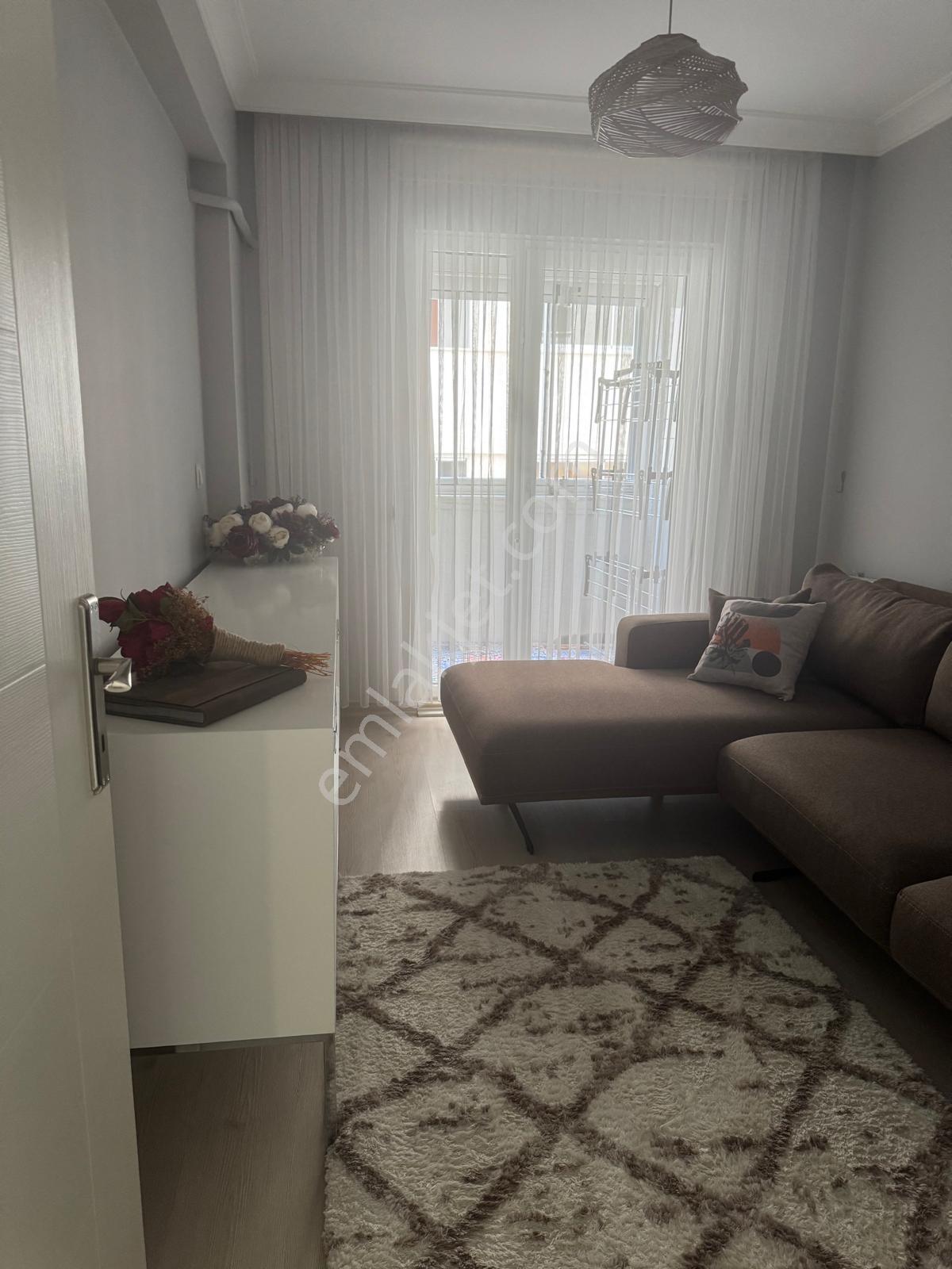 Güneştepe Kamelya Caddesi Üzerinde 3+1 Arakat - Görsel 9