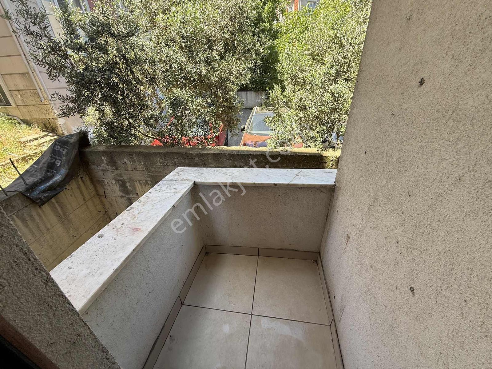 Kayışdağı Sondurak Hediye Sokak 3 Kat 2+1.80m2 Balkonlu - Görsel 7