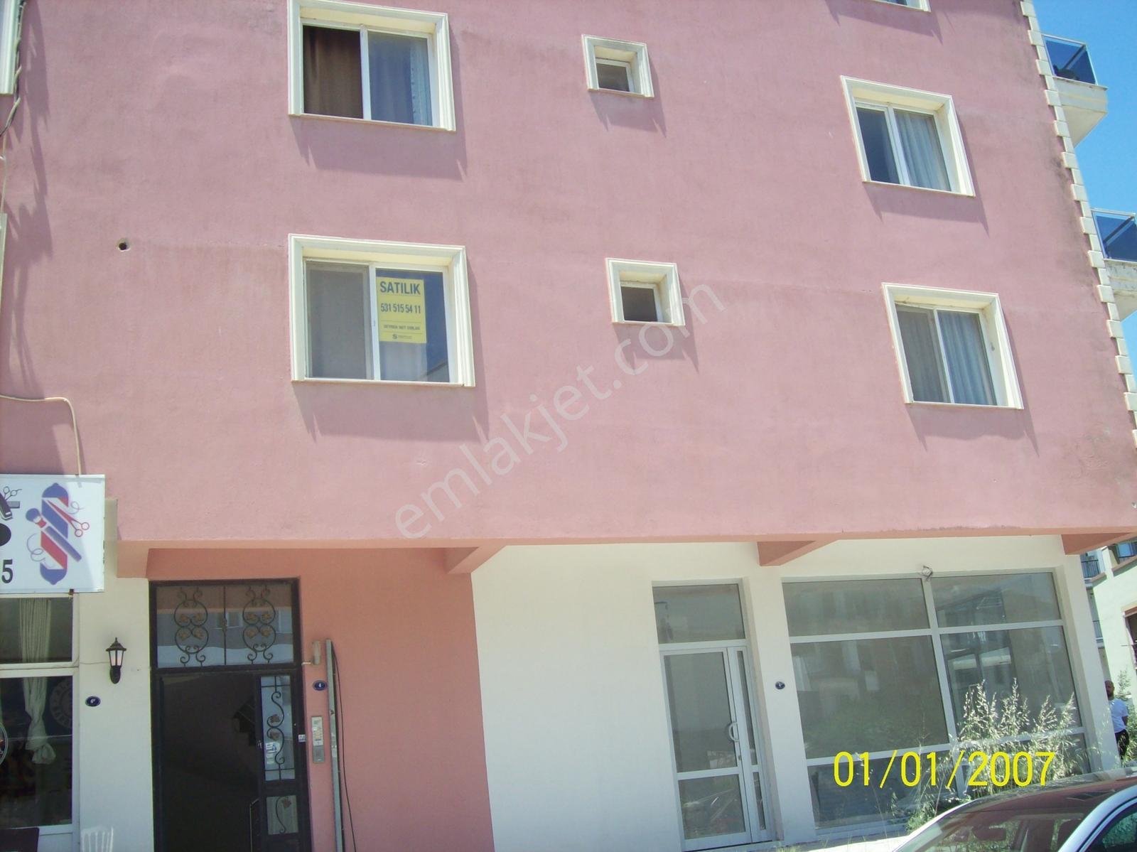Seyrek De 1+1 Eşyalı Kiracılı Büyük Daire 2.700.000.tl - Görsel 10