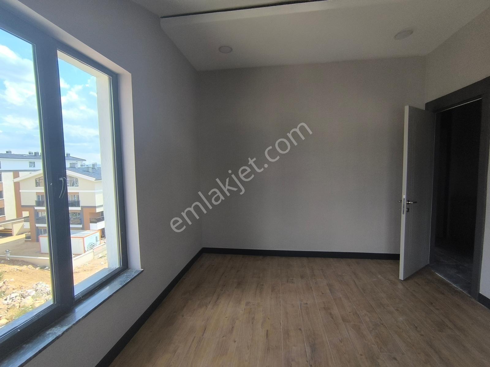 Taşpınar'da 2+1 Dubleks Şık Daire - Görsel 10