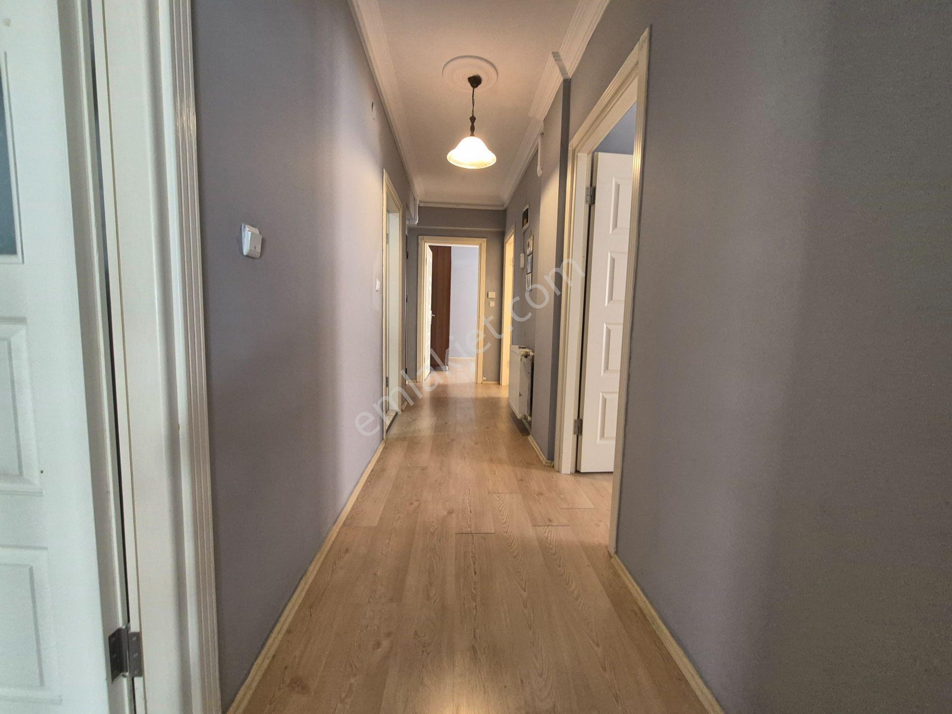 Akçay Mahallesinde Geniş 3+1 Kiralık Daire - Görsel 22