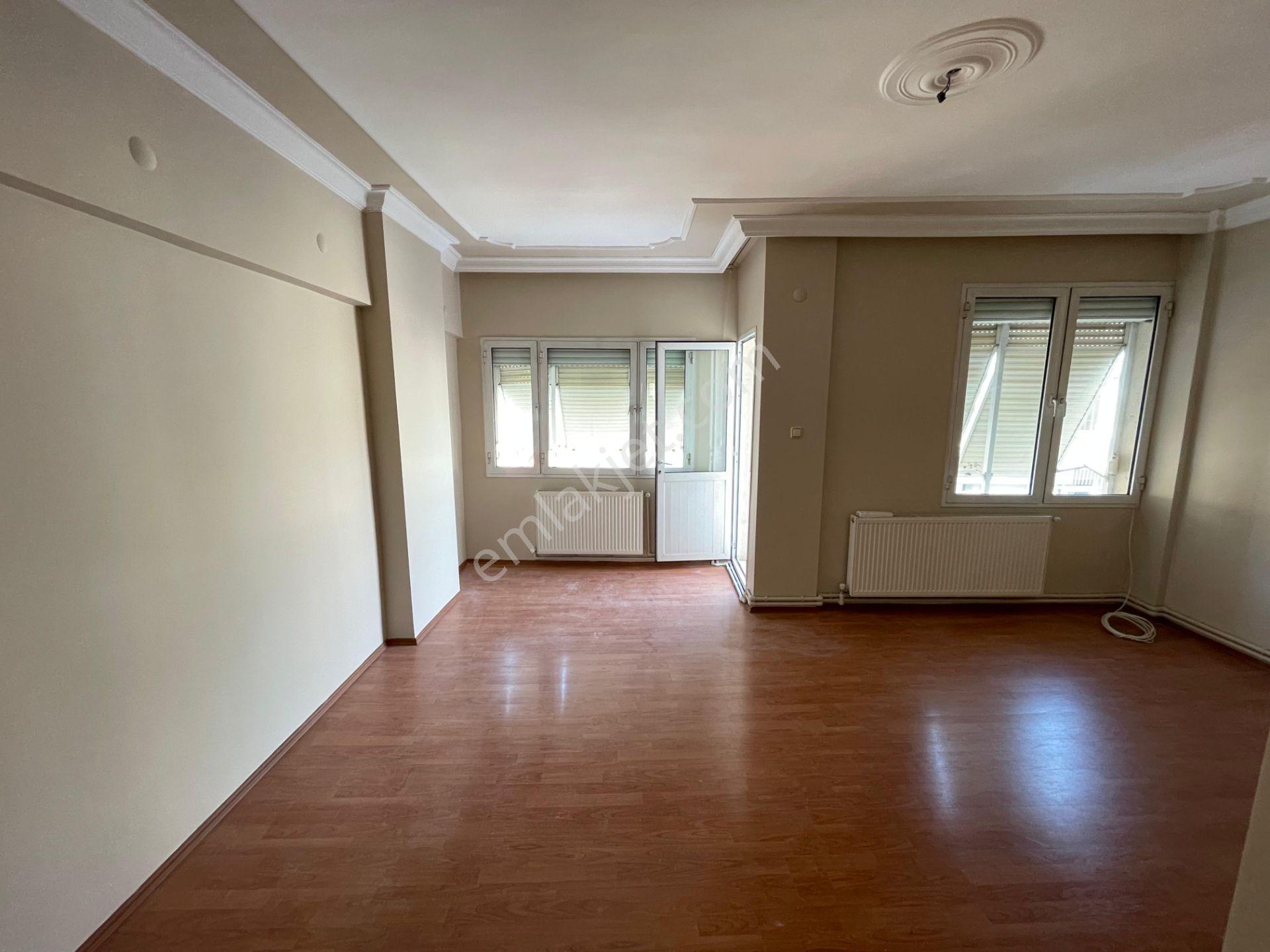 İzmir Güzelyalı 56 Sokakta Çok İyi Lokasyonda Satılık 3+1 Daire! - Görsel 28