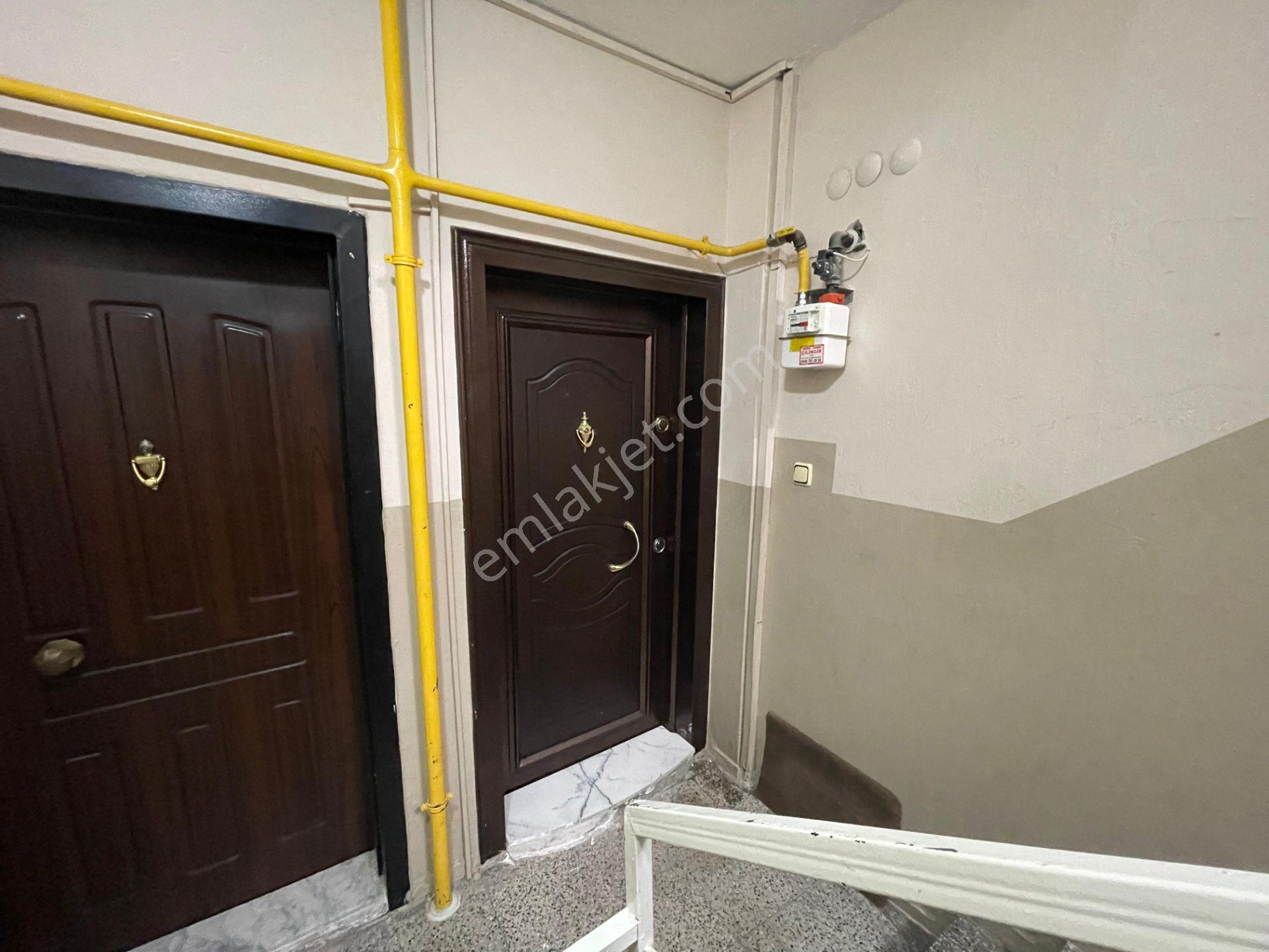İzmir Güzelyalı 56 Sokakta Çok İyi Lokasyonda Satılık 3+1 Daire! - Görsel 33