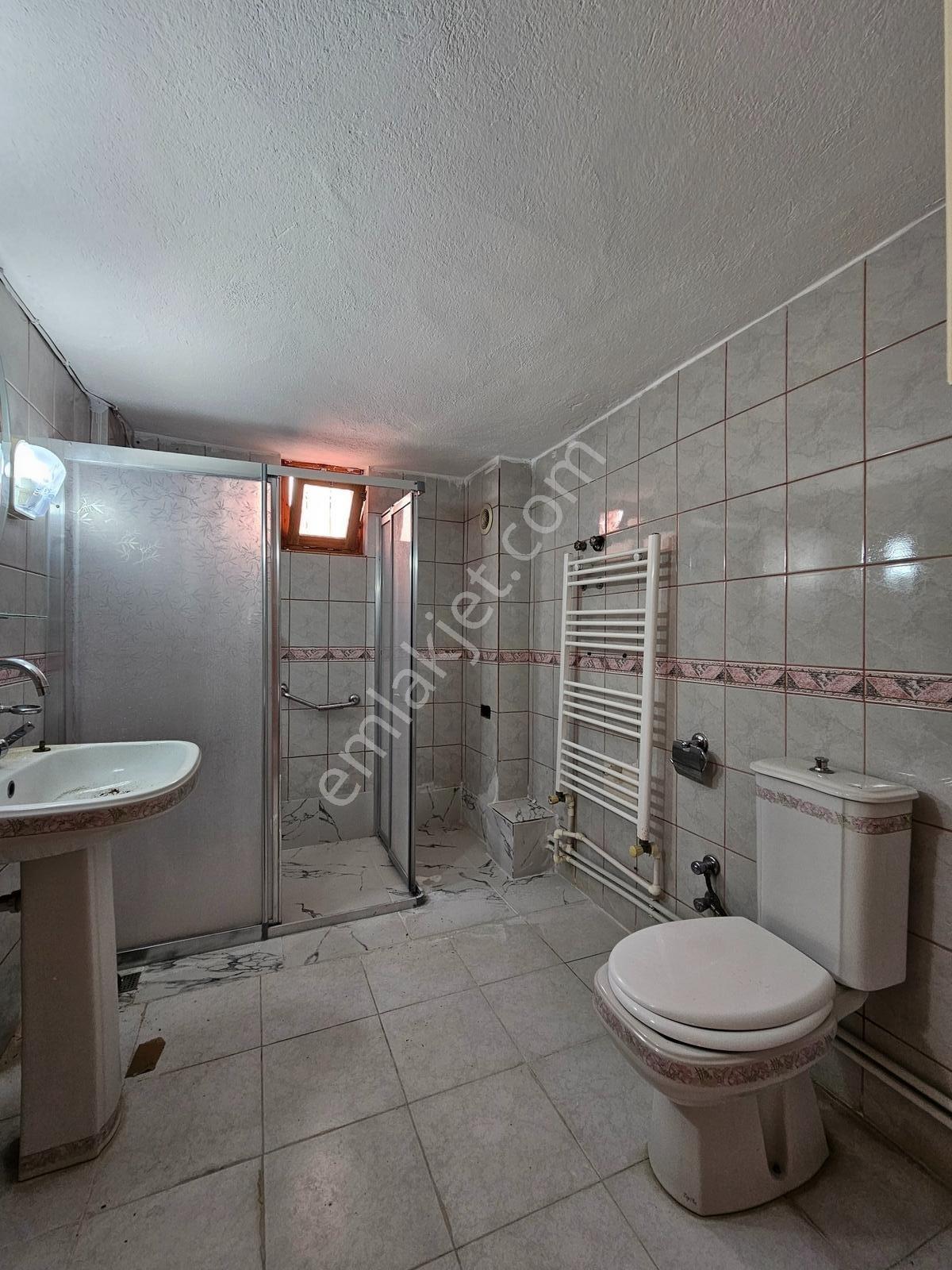 Merkezefendi Kiralık Geniş 2+1 Daire - Görsel 9