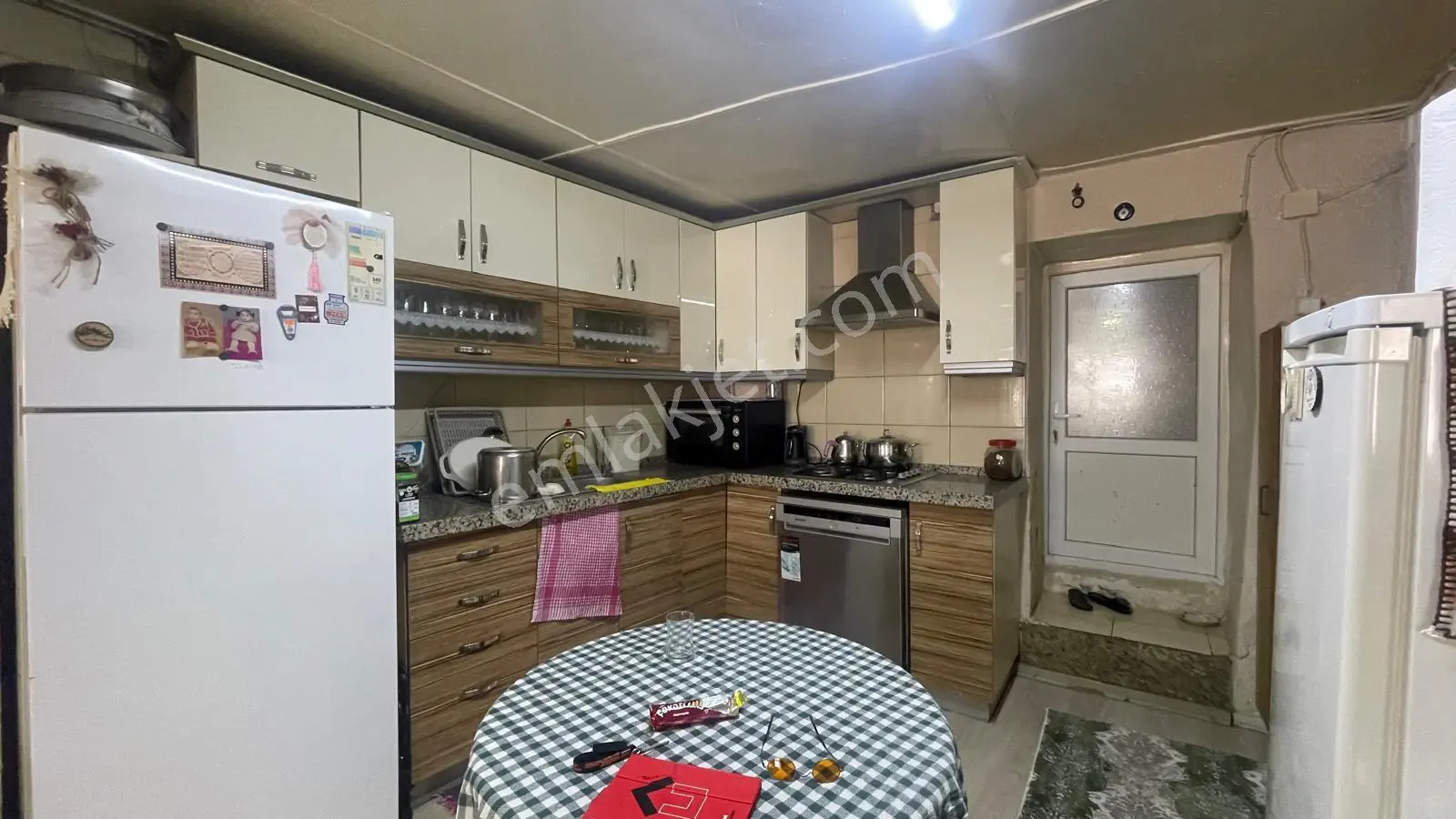 Ayvada'dan Ayvalık Merkez'de Avlulu Ve Teraslı 2 Katlı 2+1 Taş Run Evi - Görsel 13