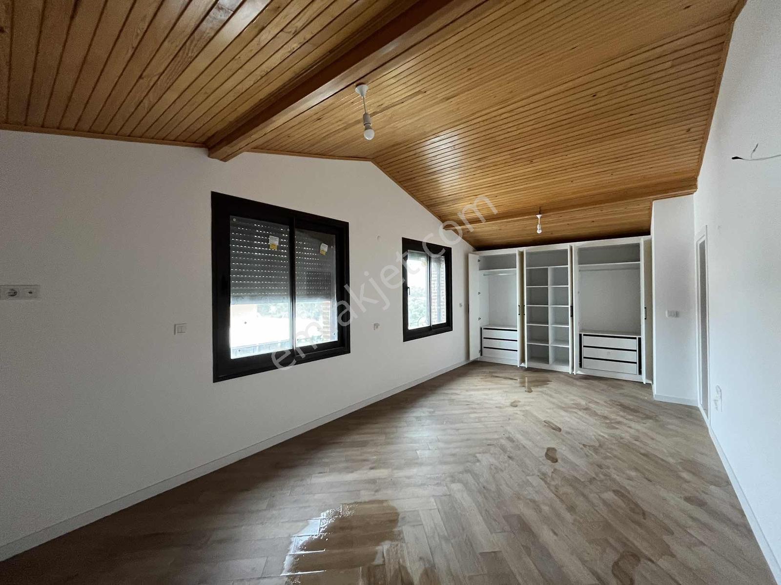 Kozbeyli Merkezde Kiralık Müstakil Havuzlu Lüks Villa - Görsel 10