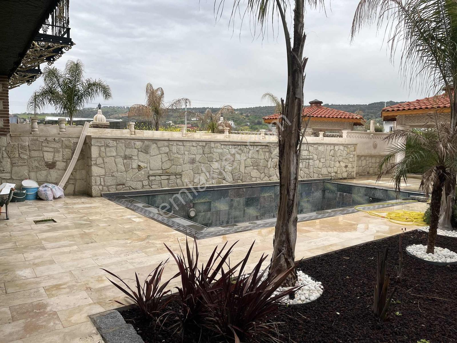 Kozbeyli Merkezde Kiralık Müstakil Havuzlu Lüks Villa - Görsel 12