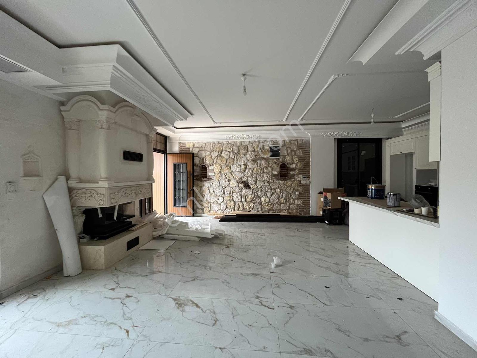 Kozbeyli Merkezde Kiralık Müstakil Havuzlu Lüks Villa - Görsel 14