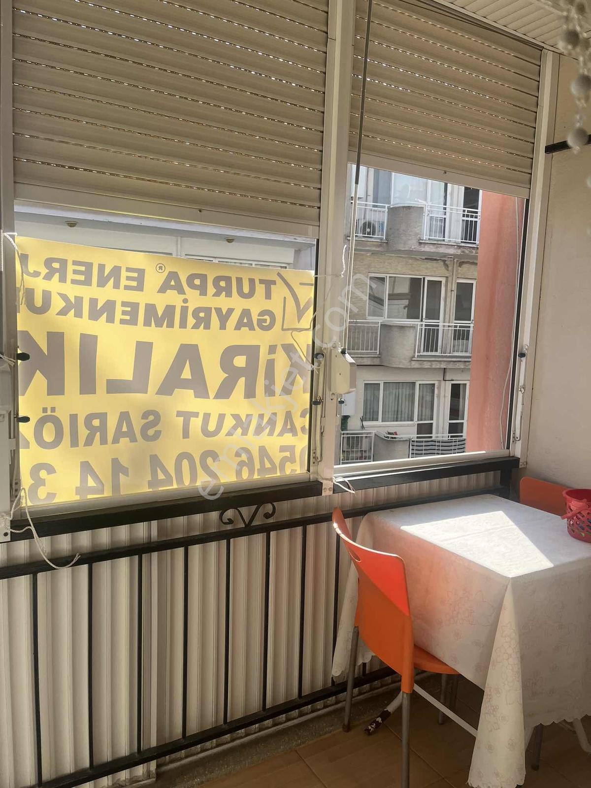 Menemen Merkezde Eşyalı Kiralık 3+1 - Görsel 26