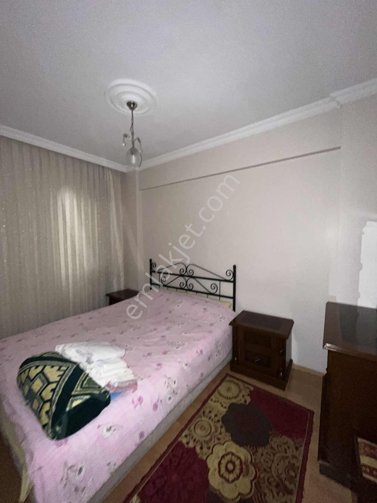 Menemen Merkezde Eşyalı Kiralık 3+1 - Görsel 14