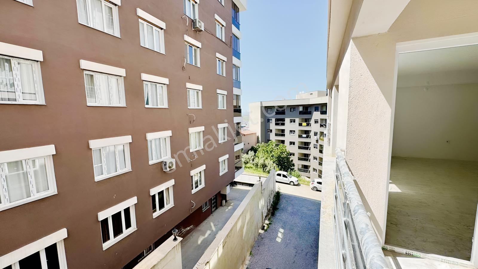 Menemen Ulukent 9 Eylül De 1+1 Kiralık Balkonlu Daire - Görsel 20