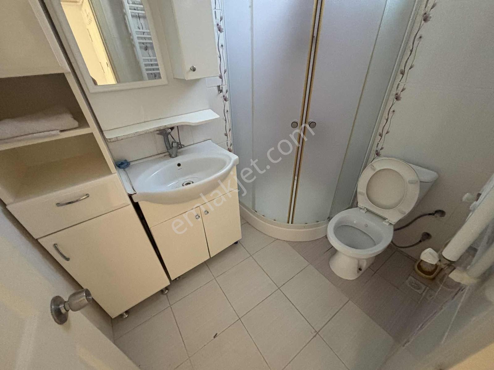Kadriye De Acil Satılık 3+1 Tribleks Bahçeli Villa - Görsel 17