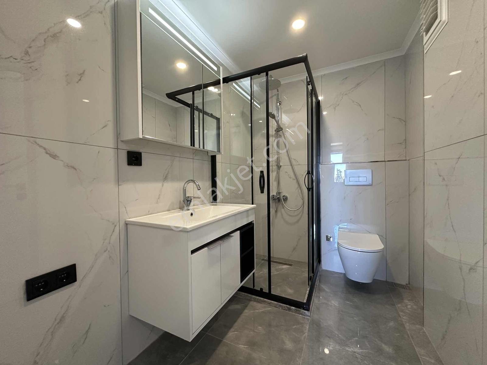 Bahçelievler Mh. Kapalı Otoparklı Ebevyn Banyolu 2+1 Daire - Görsel 10