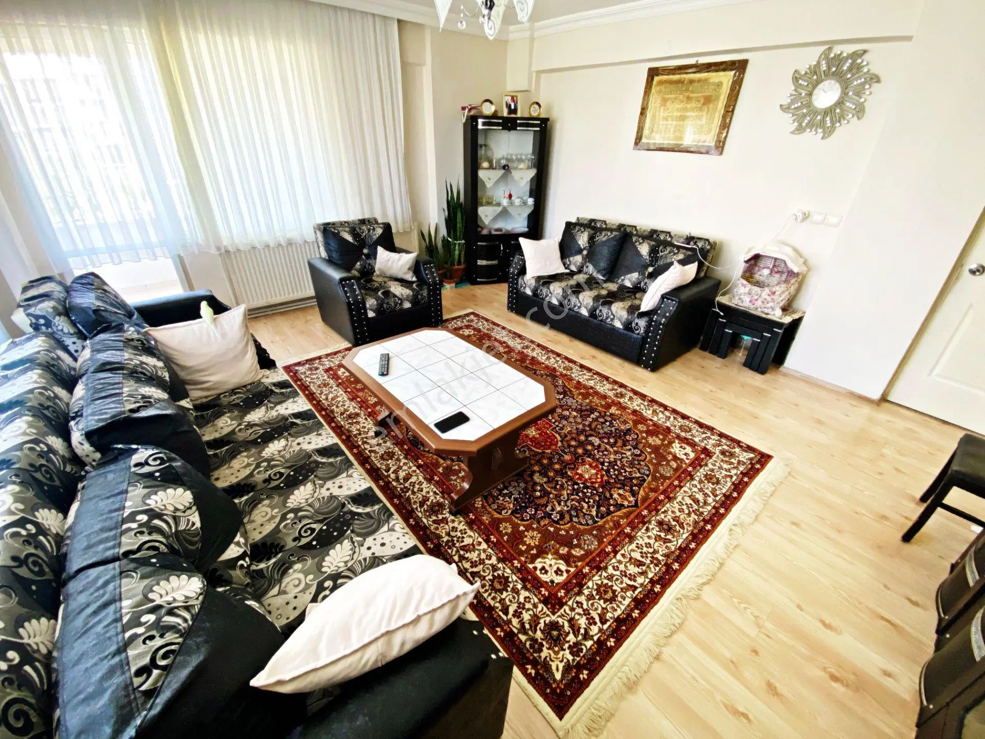 🛑🛑aktiften Akçay'da Satılık 3+1 Çift Balkonlu 176 M2 Ön Cephe Arakat Harika Daire - Görsel 4