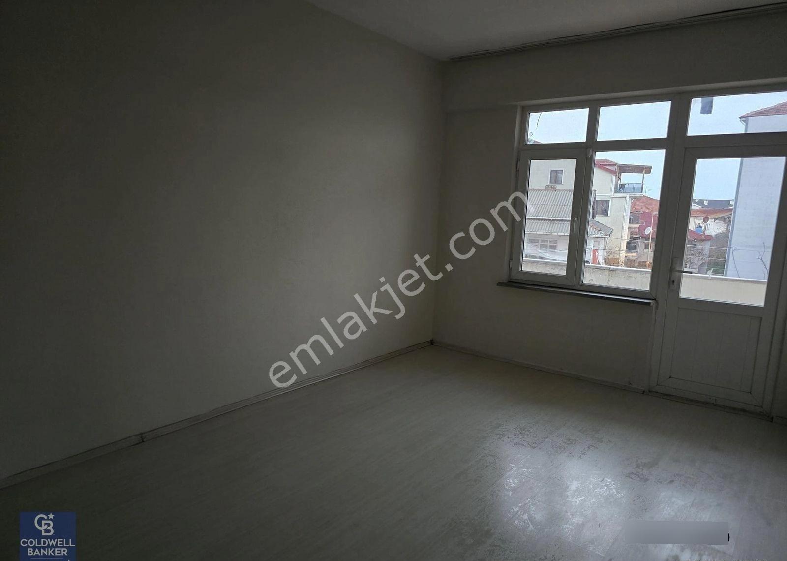 Gölcük Piyalepaşa Deniz Manzaralı Ferah Kiralık Daire.. - Görsel 3