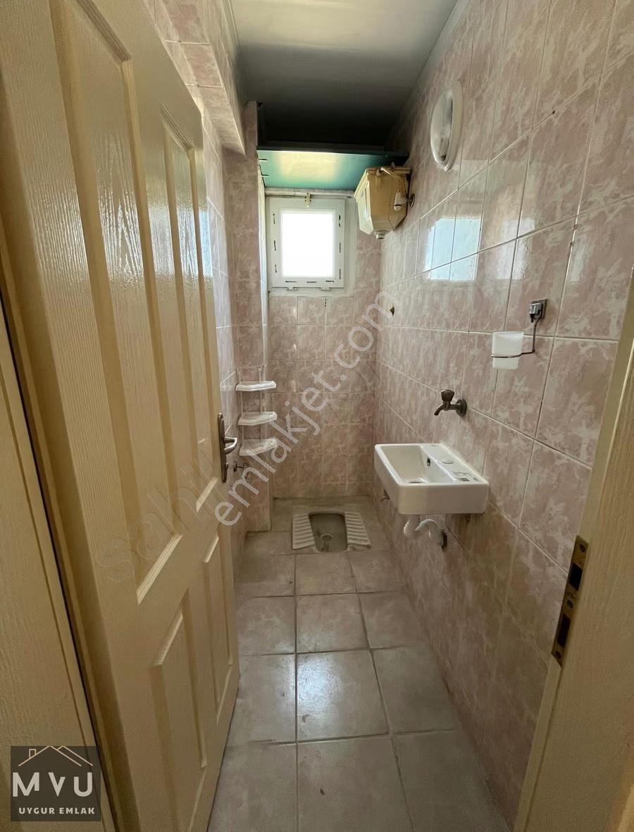 Kazımdirik Mahallesi 2+1 Kiralık Daire - Görsel 8