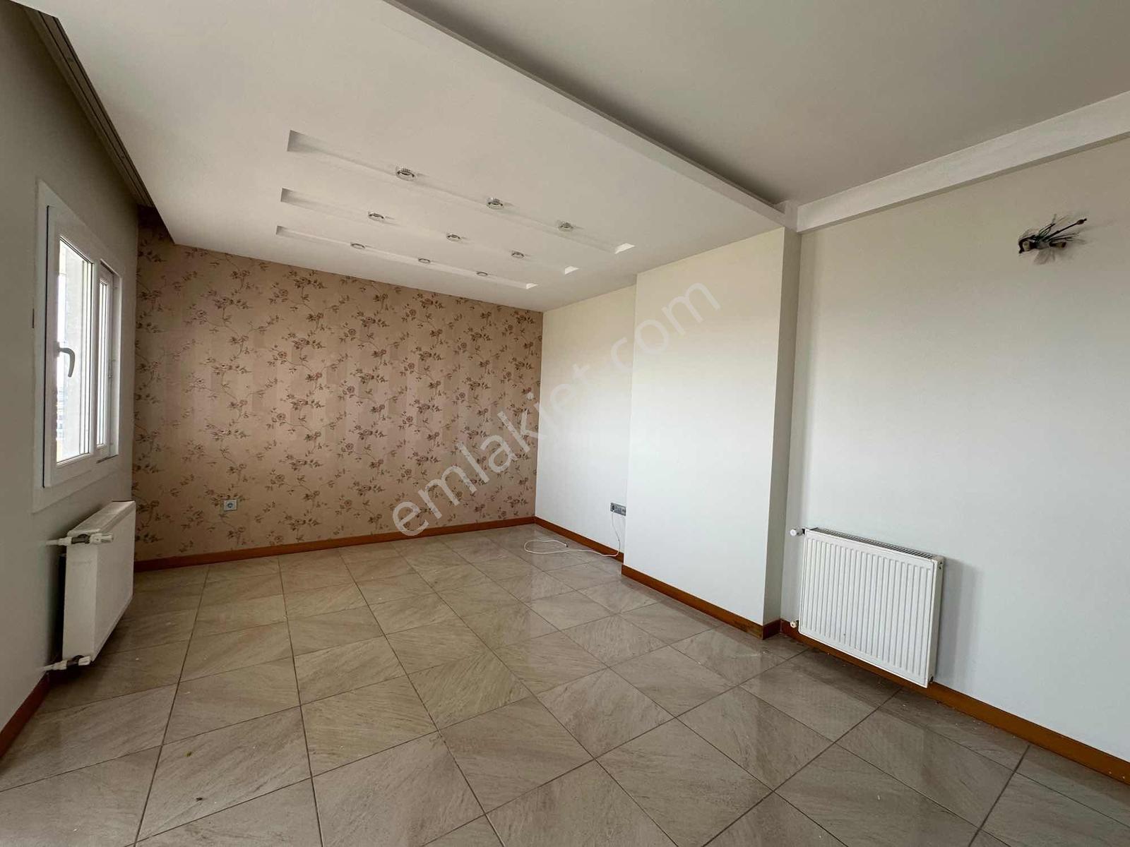 Gürselpaşada Ömer Bayram Yapımı Havuzlu Lüx Site 4+1 Satılık D - Görsel 5