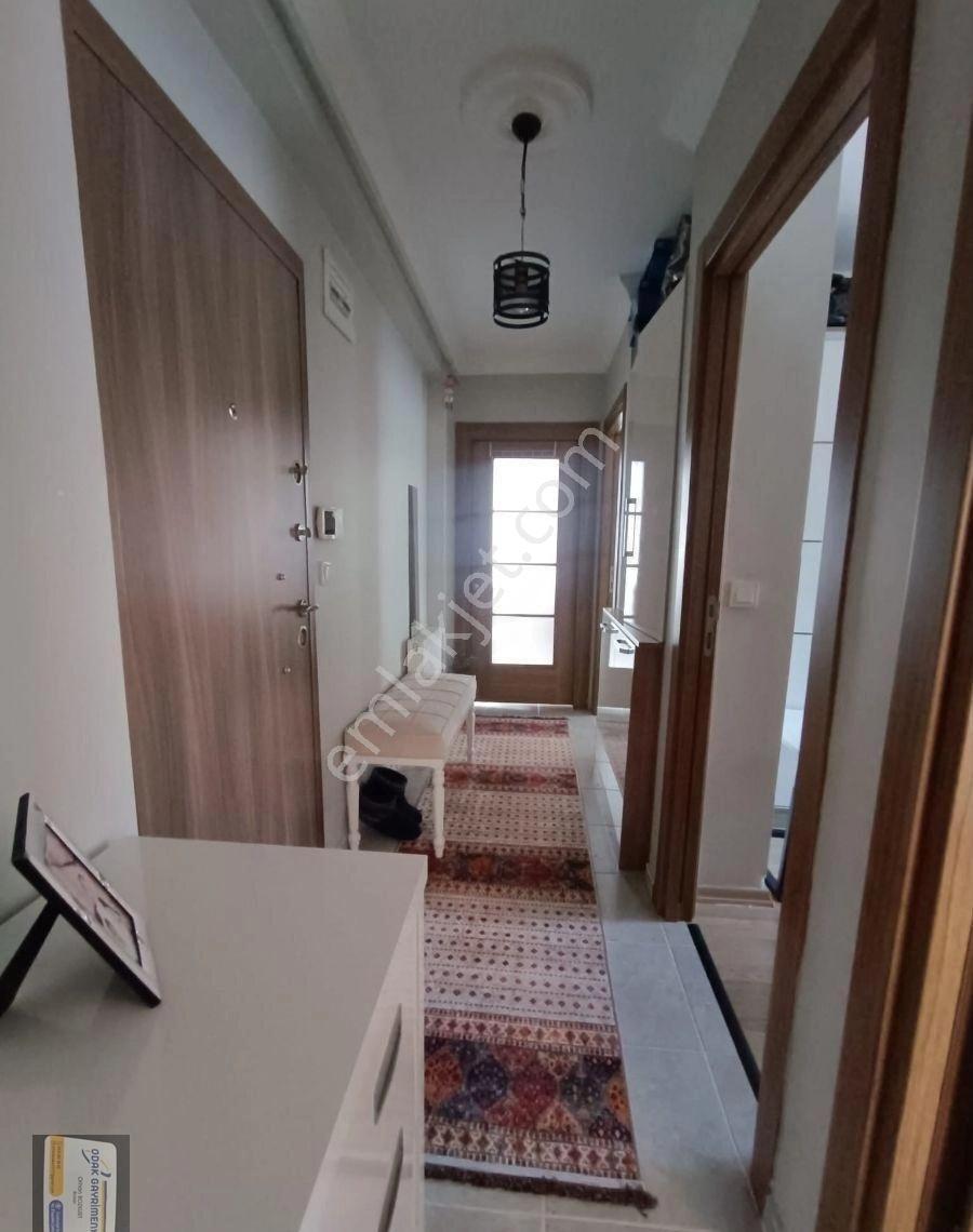 Çekmeköy Taşdelen Cumhuriyet Mahallesinde Satılık 2+1 Daire - Görsel 23