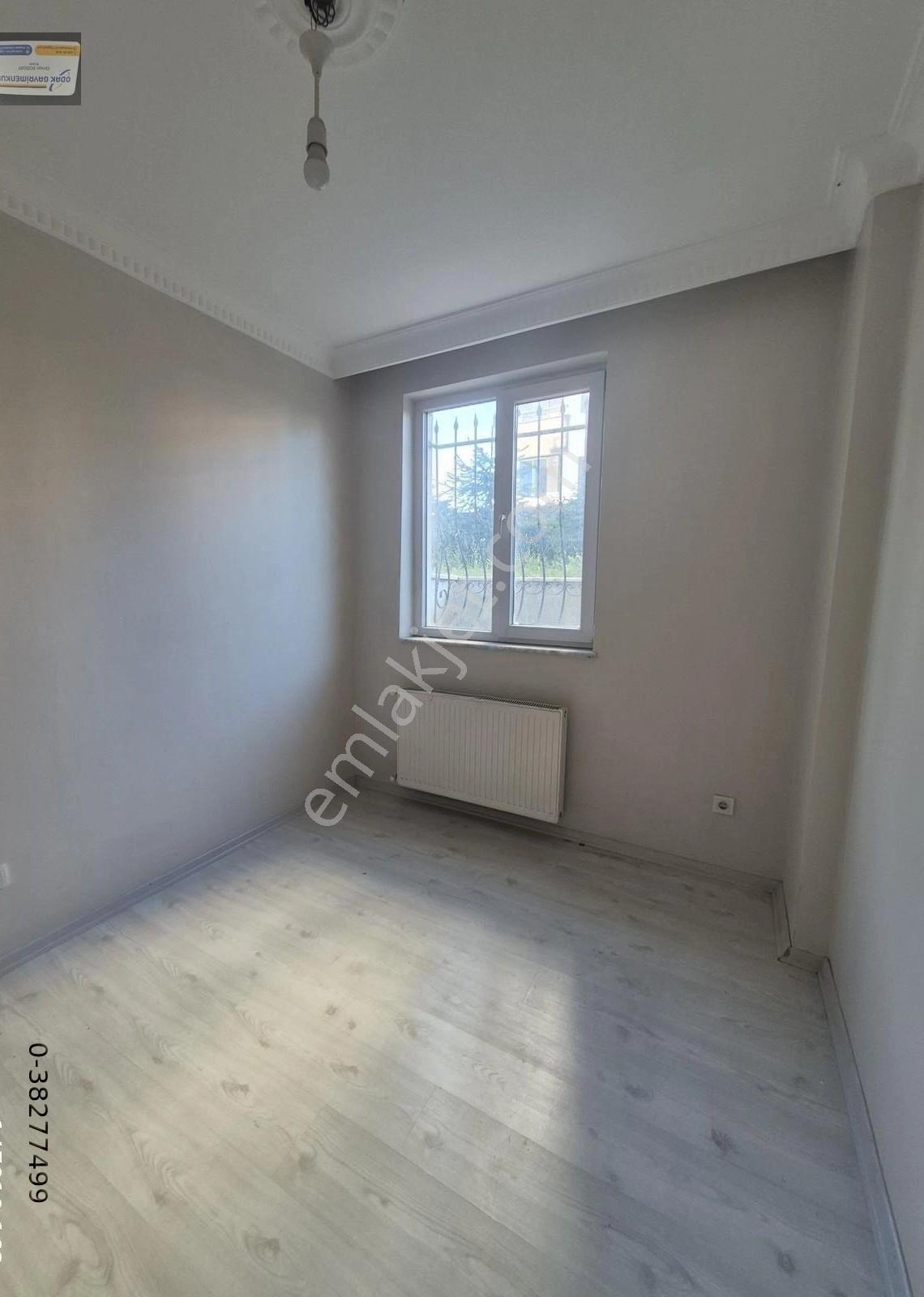 Taşdelen Aydınlar Mahallesinde 1+1 Satılık Daire