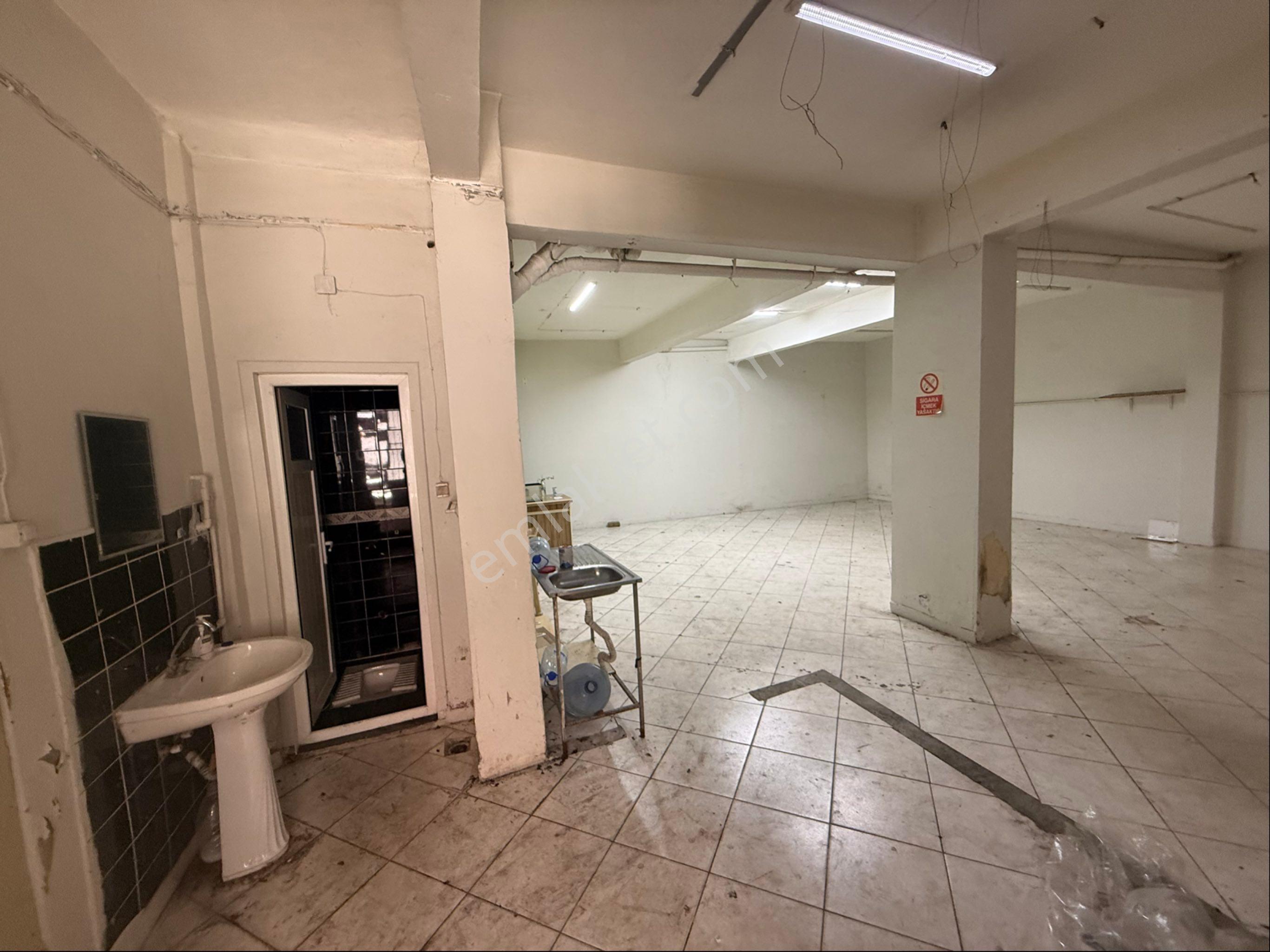 Bağcılar Yıldıztepe Kiralık 100 M2 Dükkan - Görsel 7