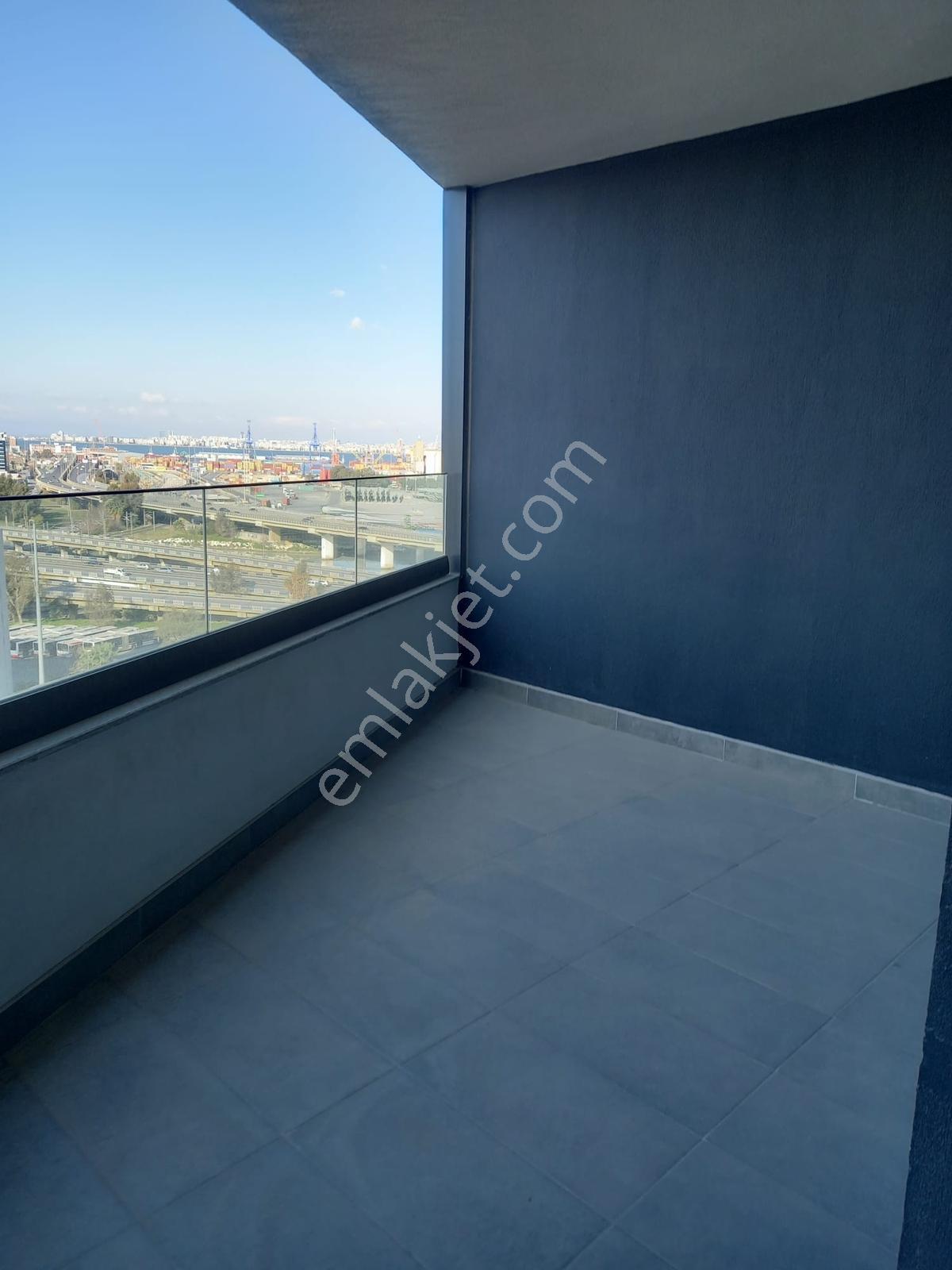 İnci Tower'da 11.katta Deniz Manzaralı Full Eşyalı Kiralık Daire - Görsel 18