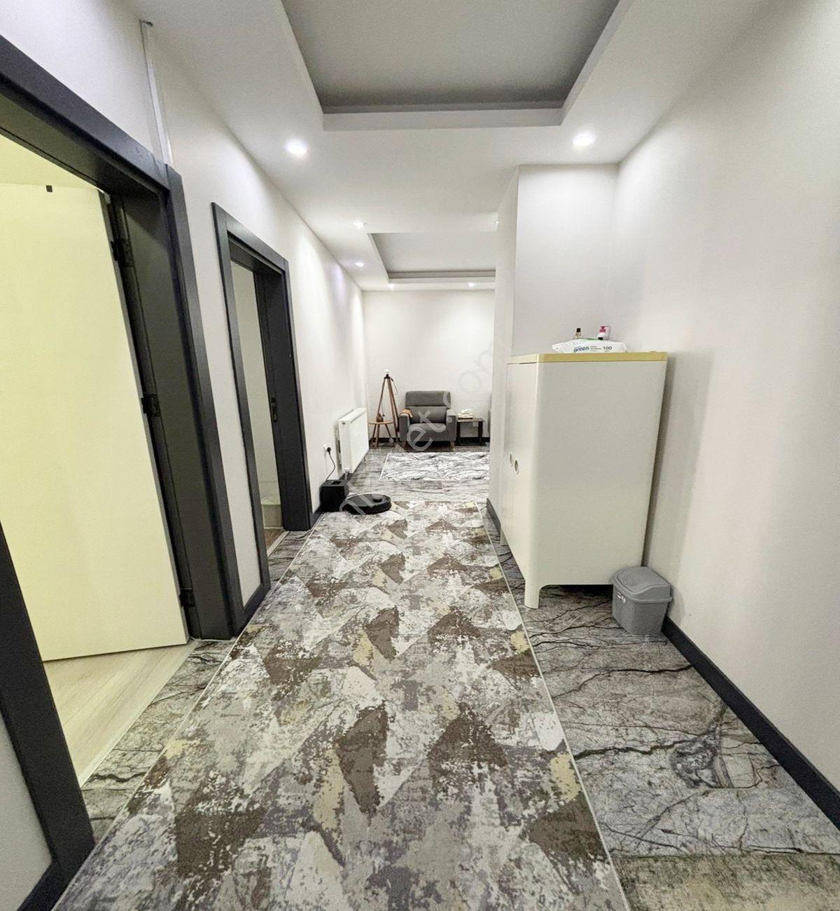 Müslüm Emlaktan Merkezde 5+2 300 M2 Deniz Manzaralı Lüks Dublex - Görsel 33