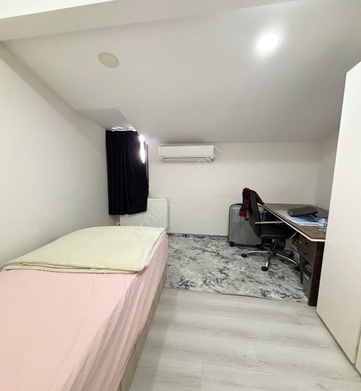 Müslüm Emlaktan Merkezde 5+2 300 M2 Deniz Manzaralı Lüks Dublex - Görsel 9