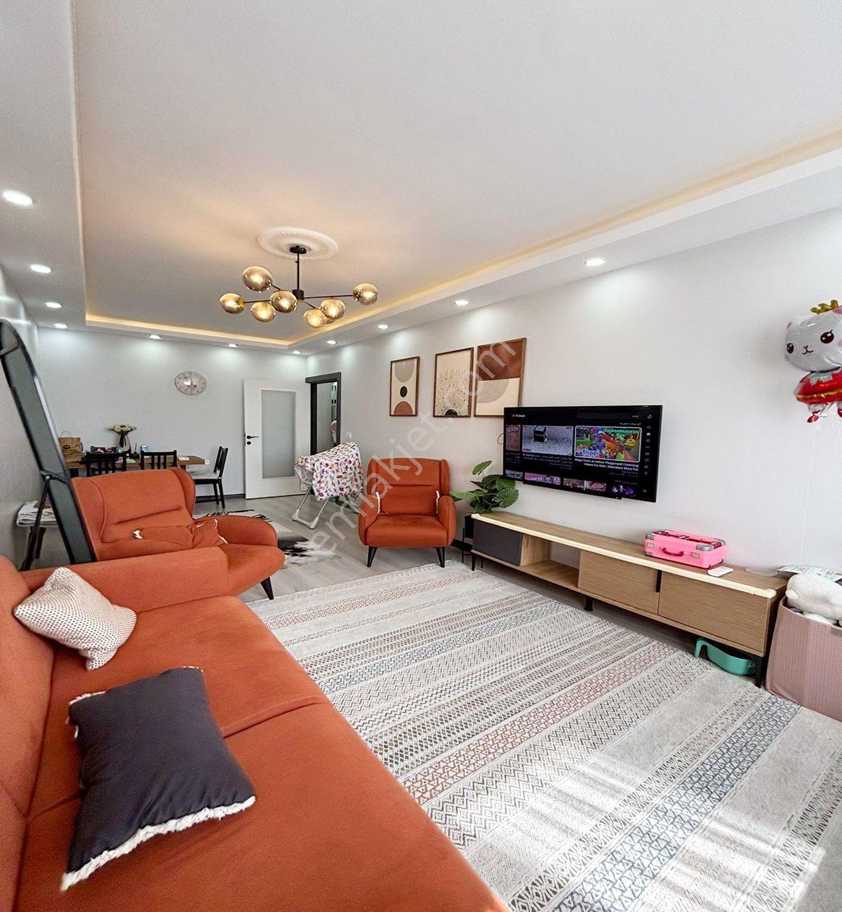 Müslüm Emlaktan Merkezde 5+2 300 M2 Deniz Manzaralı Lüks Dublex - Görsel 15