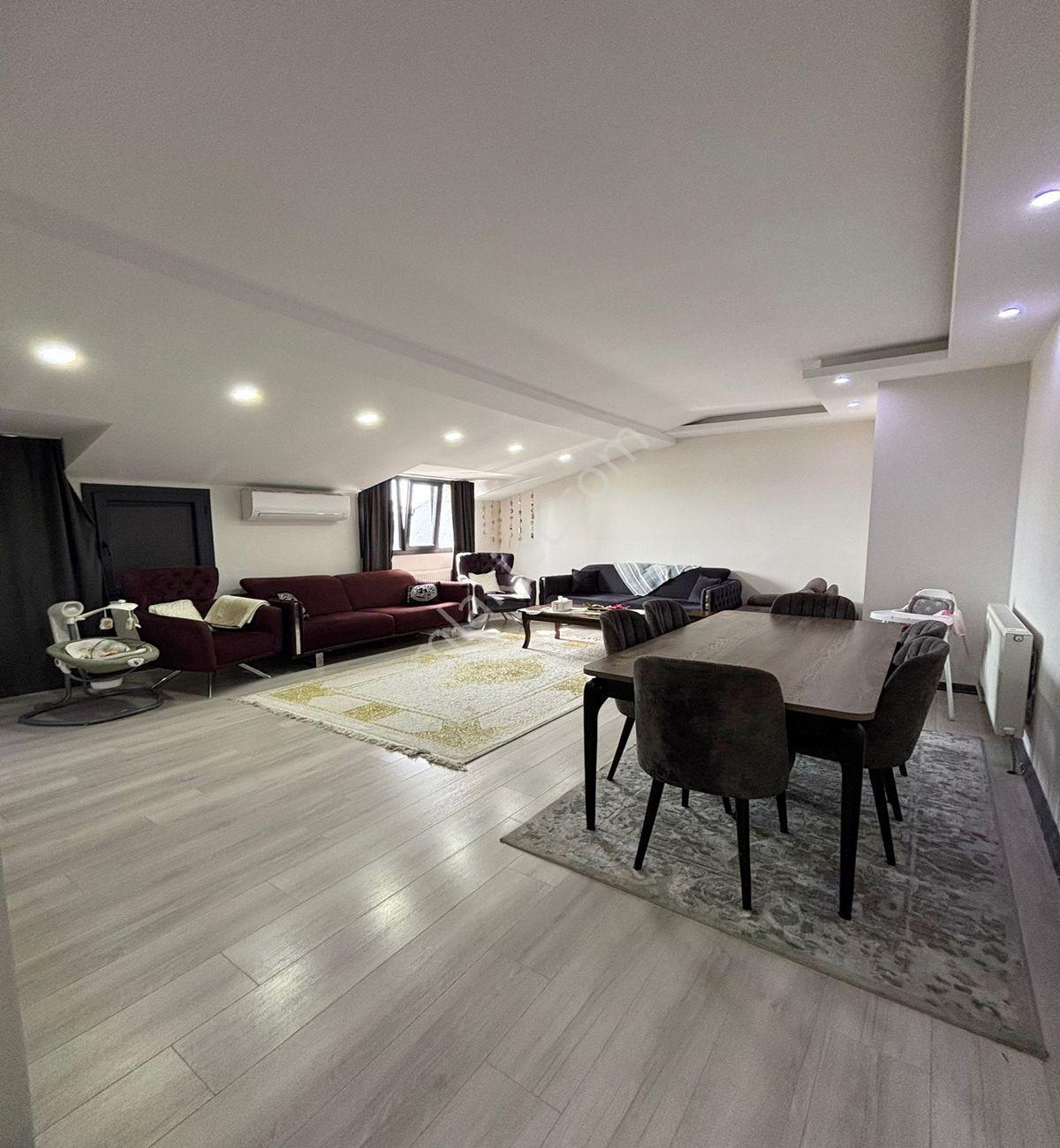 Müslüm Emlaktan Merkezde 5+2 300 M2 Deniz Manzaralı Lüks Dublex - Görsel 13